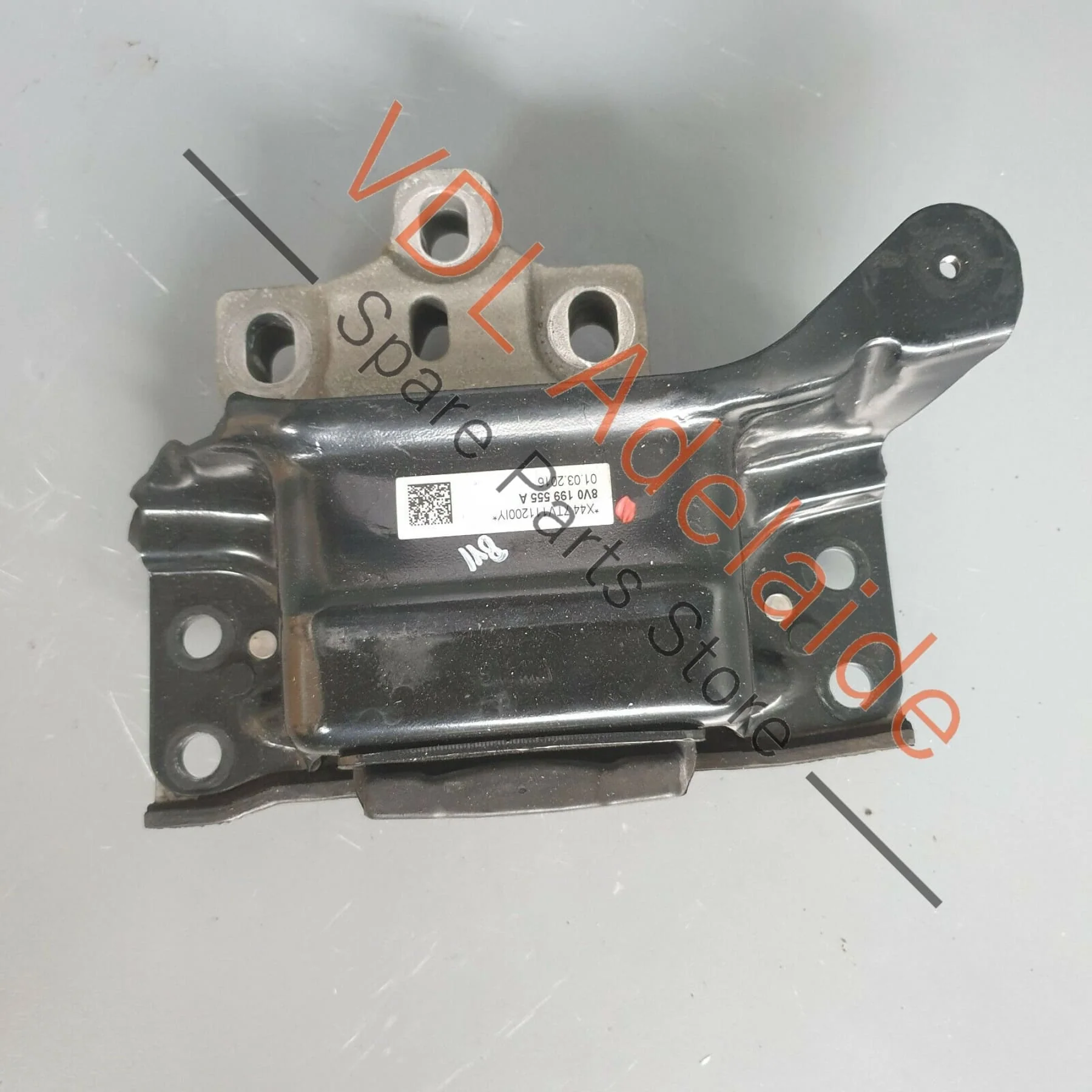 Audi RS3 8V TTRS LHS Left Side Gearbox Engine Mount 8V0199555A