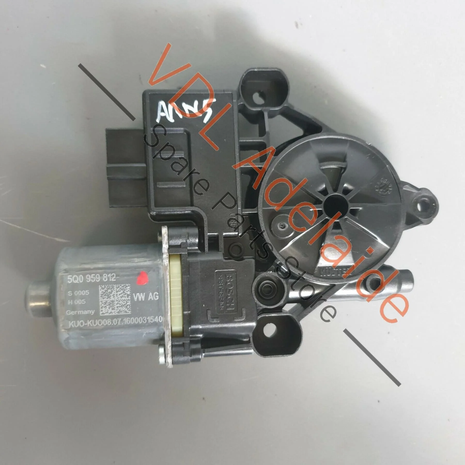 Volkswagen VW Golf R Mk7 Right Rear Window Regulator Motor 5Q0959812