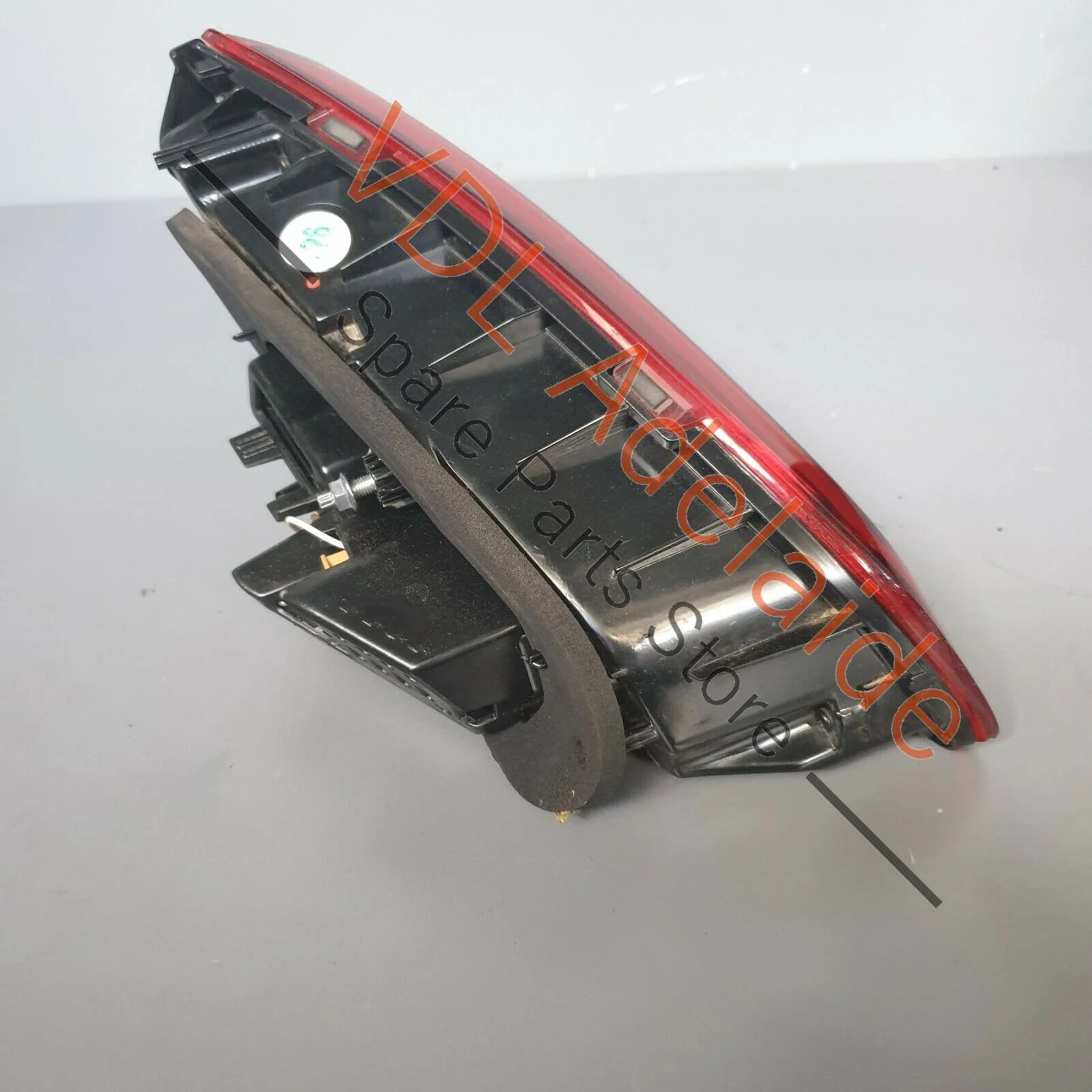 Genuine Volkswagen VW Golf R Mk7 Right Side Inner LED Tail Light Dark Tint - Image 3