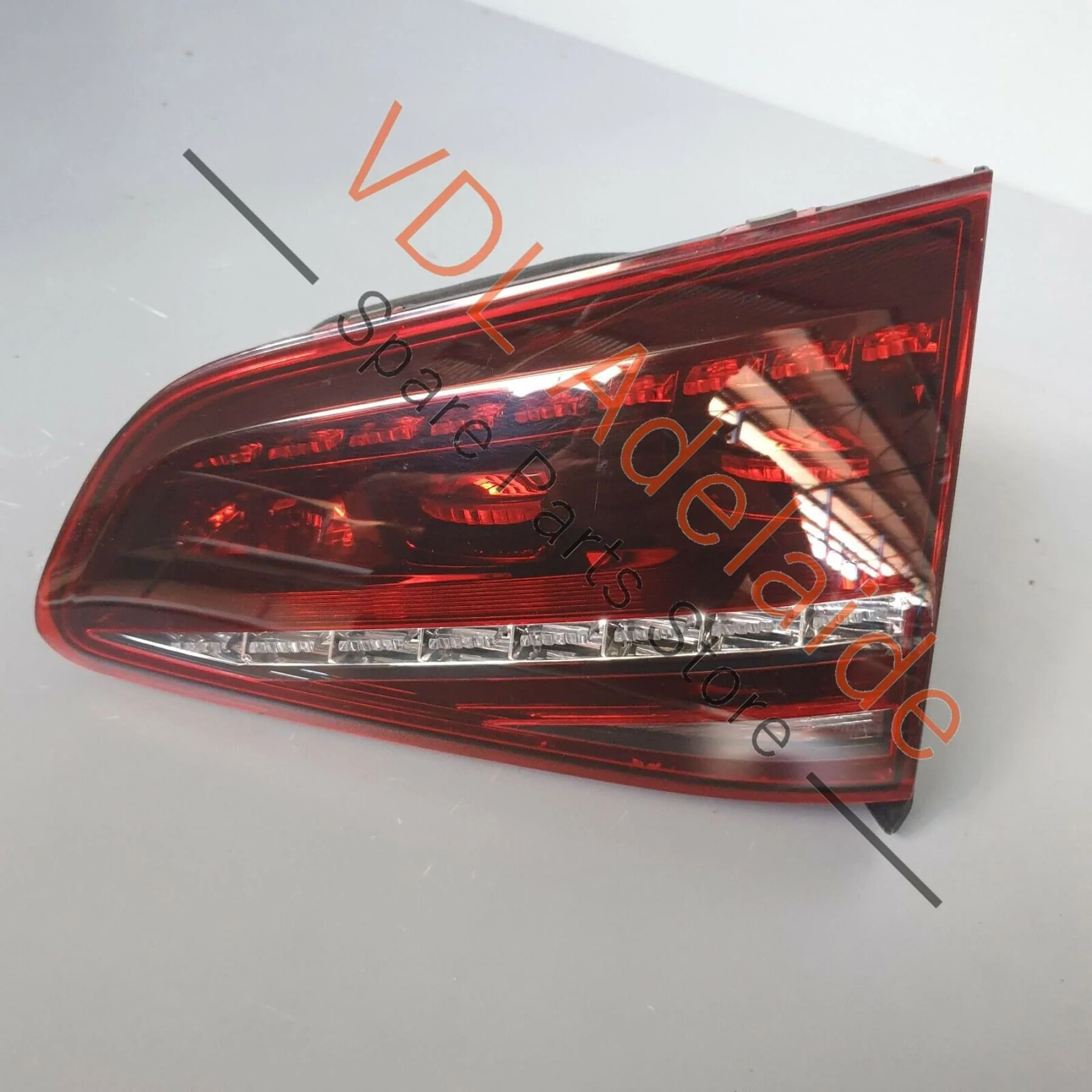 Genuine Volkswagen VW Golf R Mk7 Right Side Inner LED Tail Light Dark Tint - Image 5