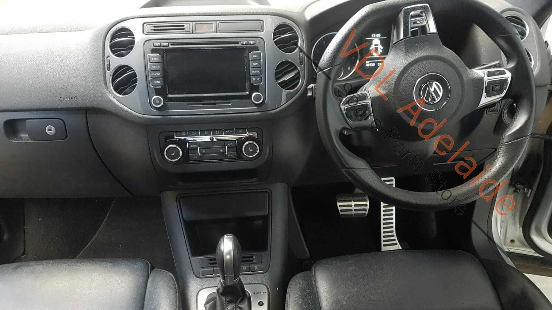 Volkswagen VW Tiguan R 5N Rear Tailgate Bootlid Chrome Badge Emblem 5N0853630 - Image 10