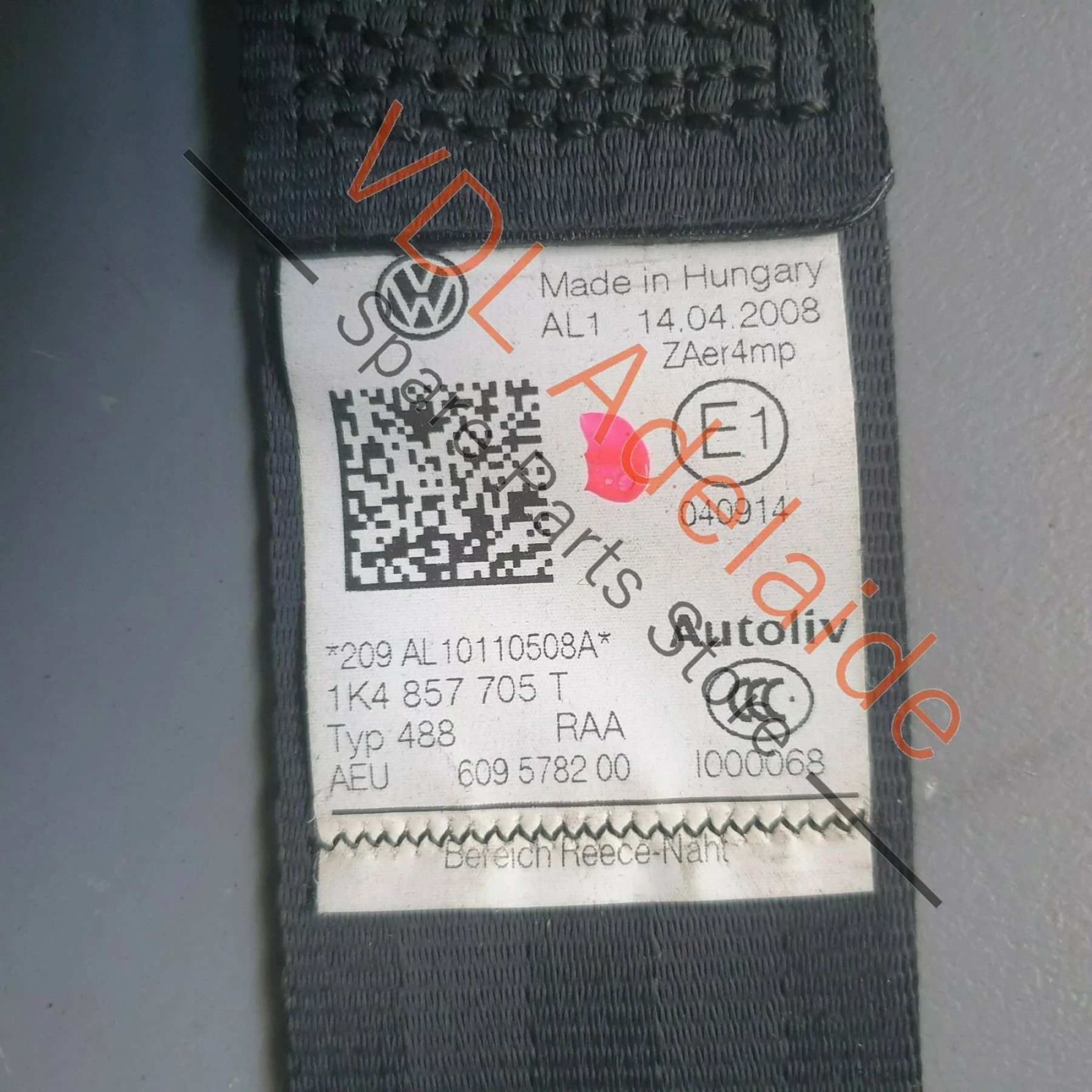 Volkswagen VW Golf Mk5 R32 Front Left Seatbelt for 4 door car RHD 1K4857705AS - Image 2