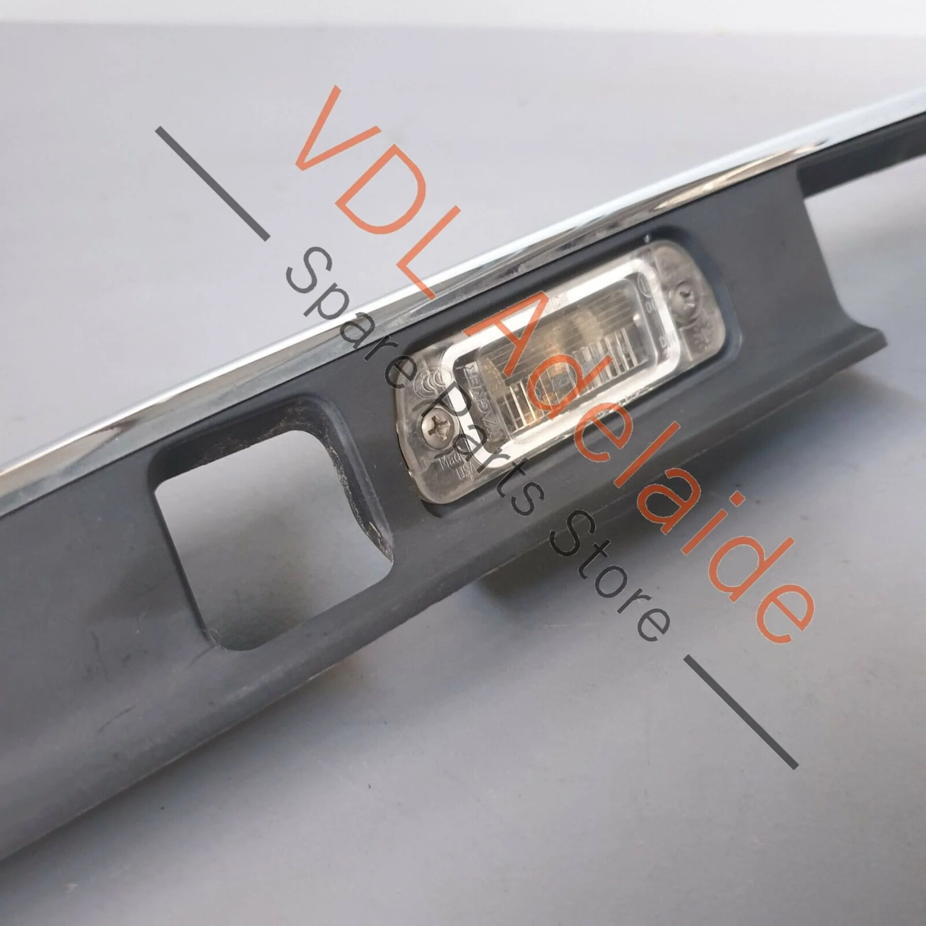 Mercedes Benz W164 ML Rear Boot Hatch Chrome Trim Handle for Reverse Camera A1647400893 - Image 2