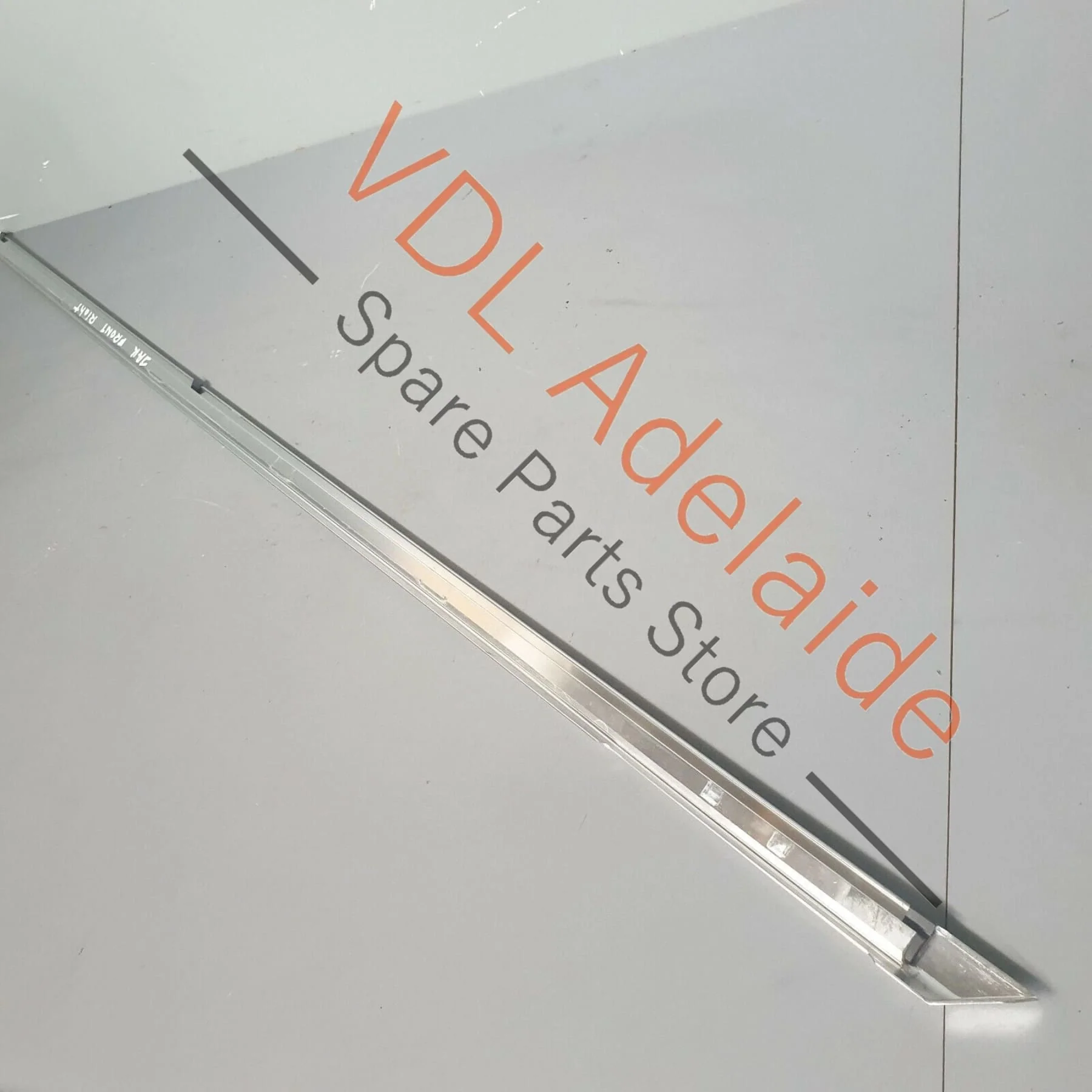 Mercedes W219 CLS Exterior Door Window Molding Polished Chrome Front Right A21969002807F24 A2196900280 - Image 7