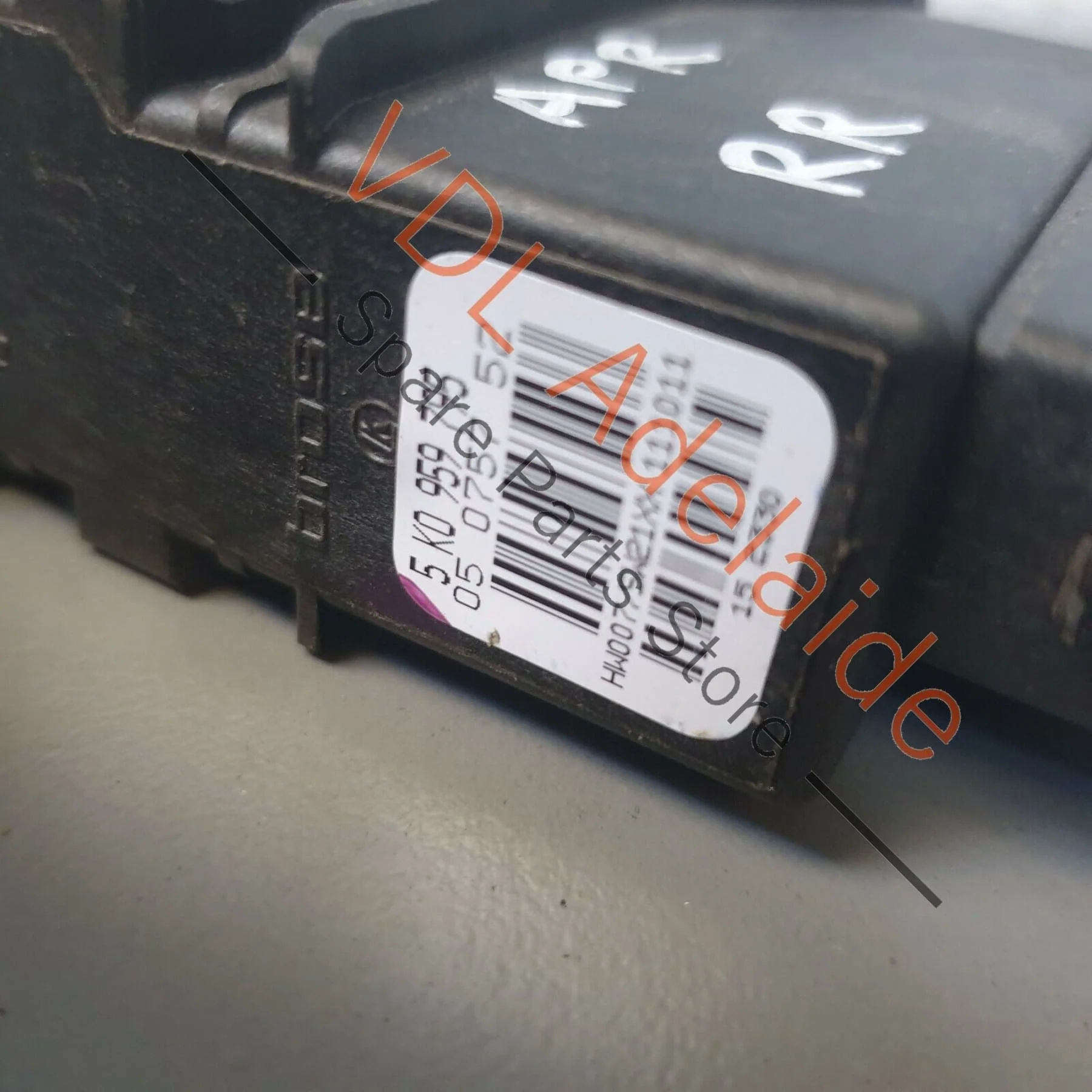 Volkswagen VW Golf R MK6 Rear Right Window Regulator Motor 5K0959704D - Image 5
