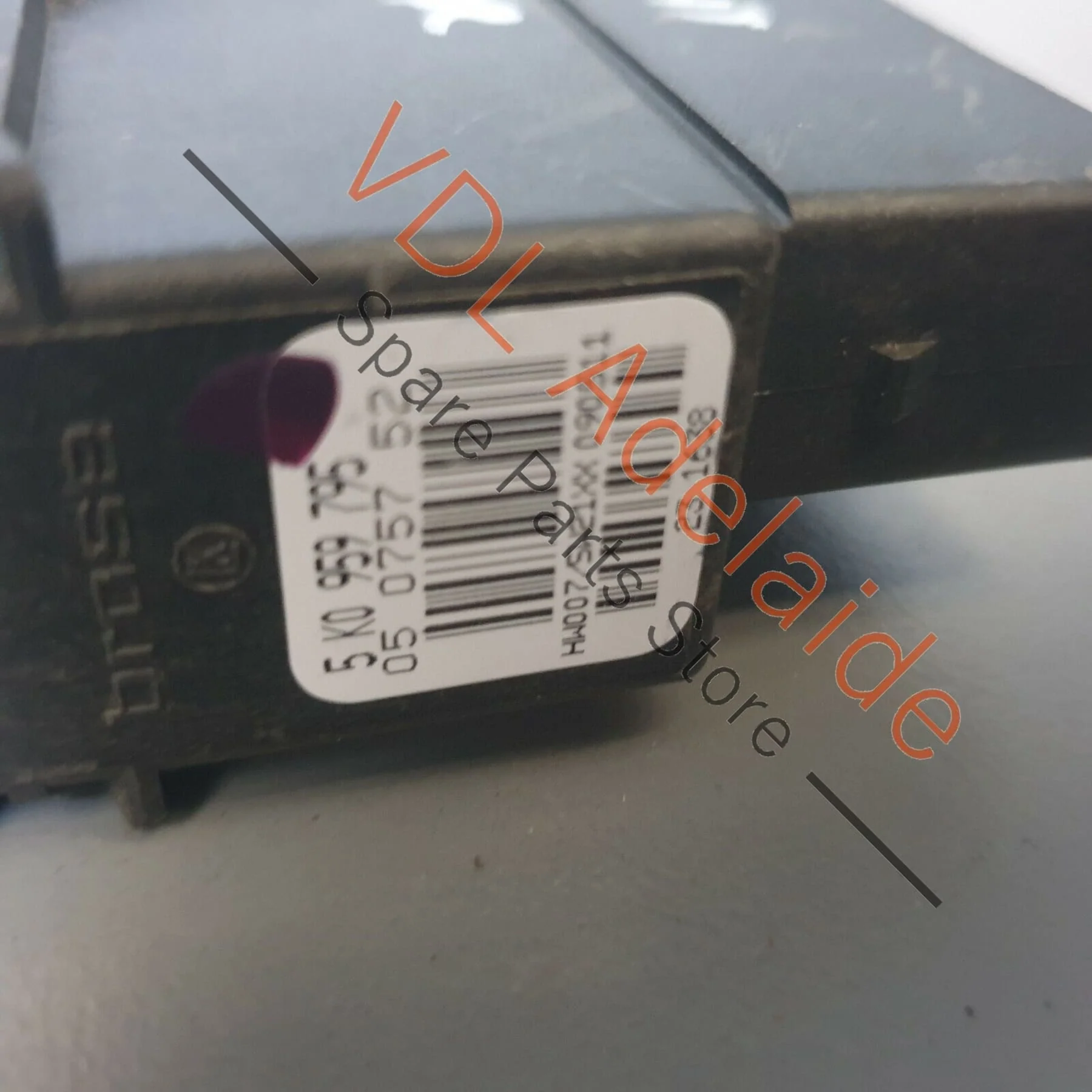Volkswagen VW Golf MK6 Window Regulator Motor Rear Right 5K0959704D - Image 5