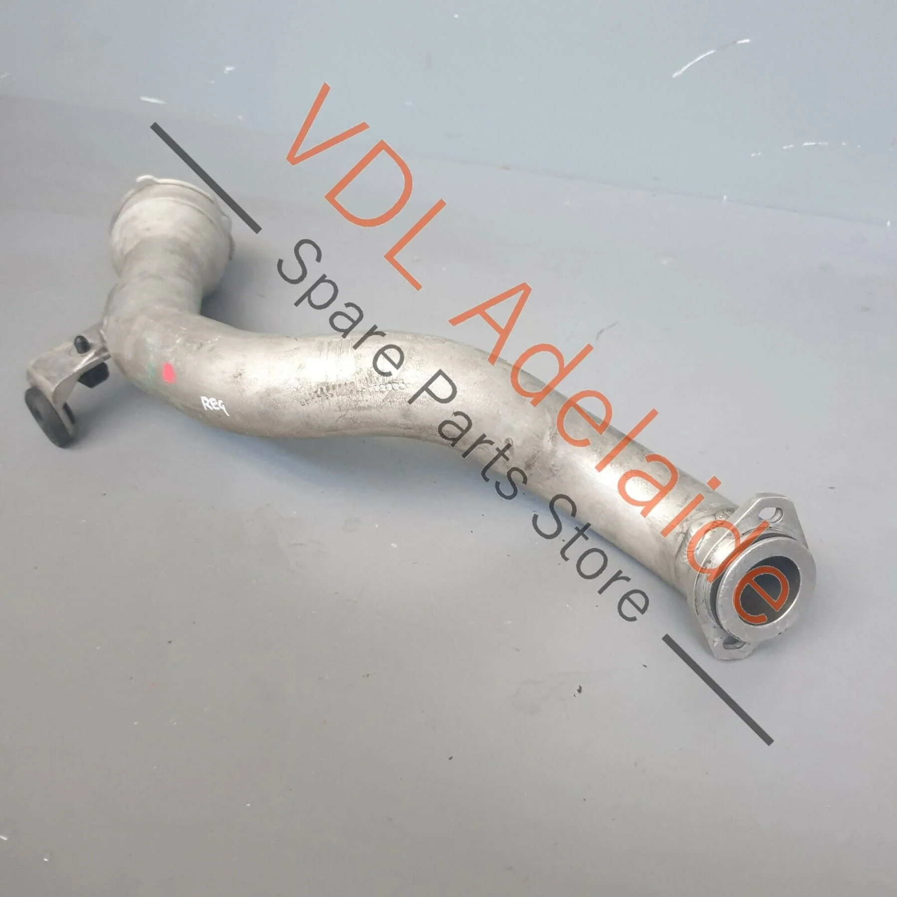 Volkswagen Touareg 7L Left Side Upper Intercooler to Turbo Hose Pipe Aluminium - Image 7