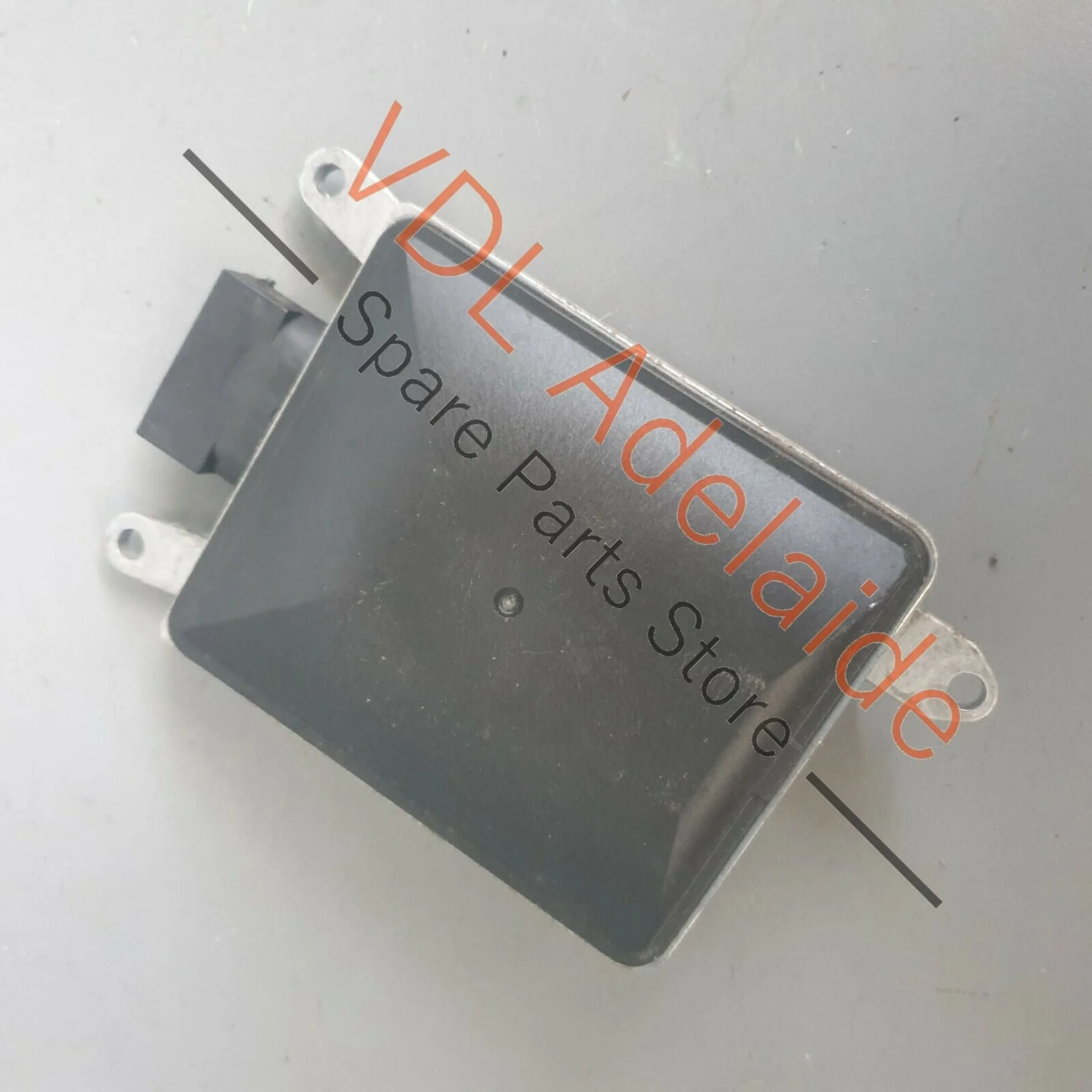 Audi S3 8V Rear Bumper Lane Change Assist Control Module Left Slave 5Q0907568A - Image 3