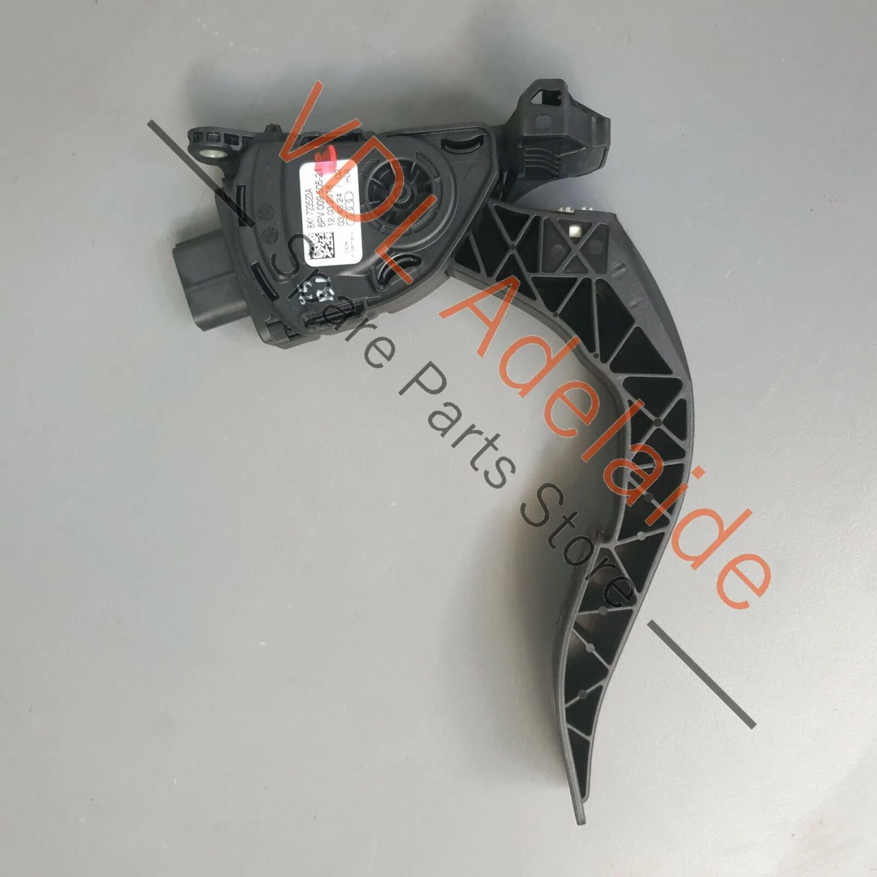 Genuine OEM Porsche Macan GTS 95B Accelerator Gas Throttle Pedal Sensor - Image 4