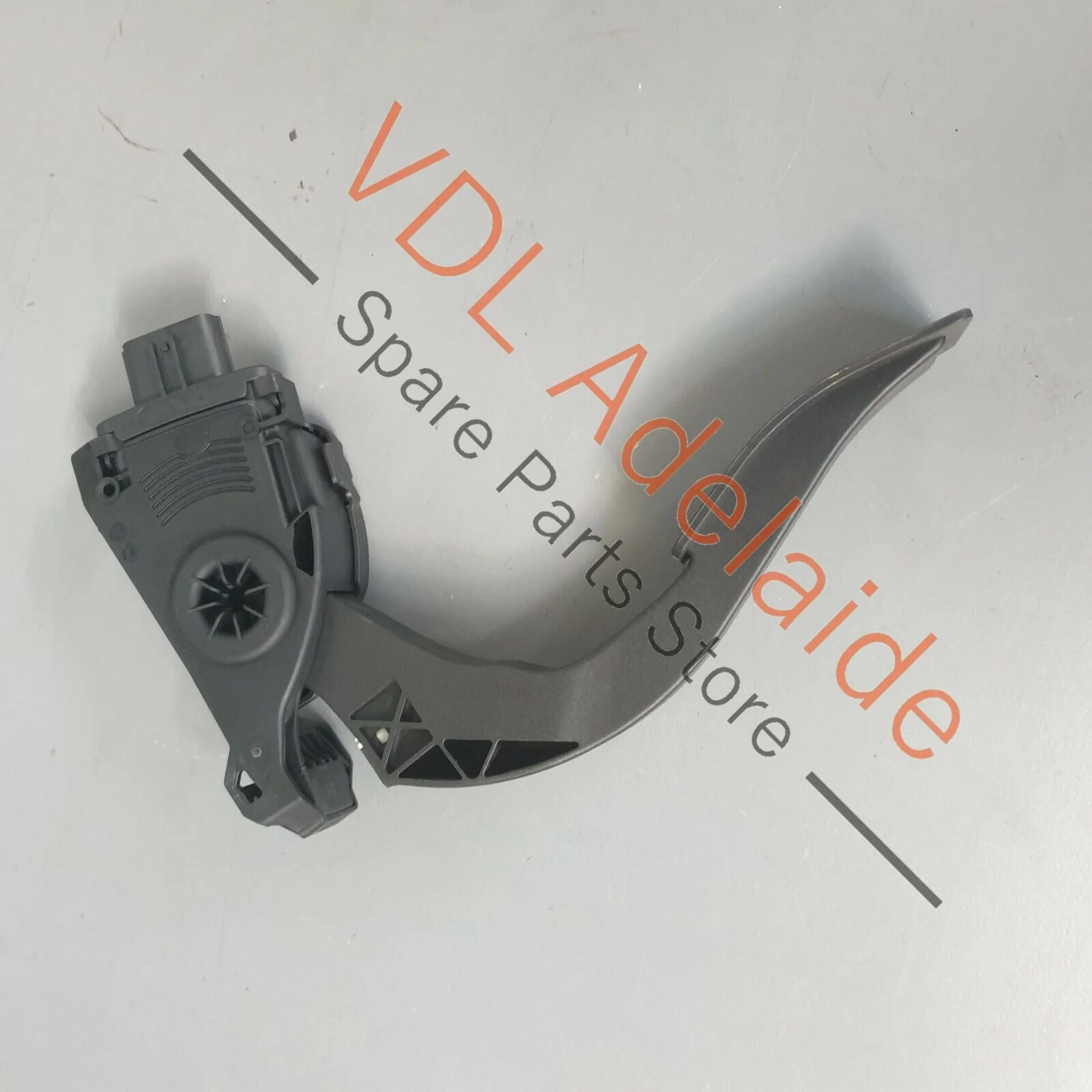 Genuine OEM Porsche Macan GTS 95B Accelerator Gas Throttle Pedal Sensor - Image 6