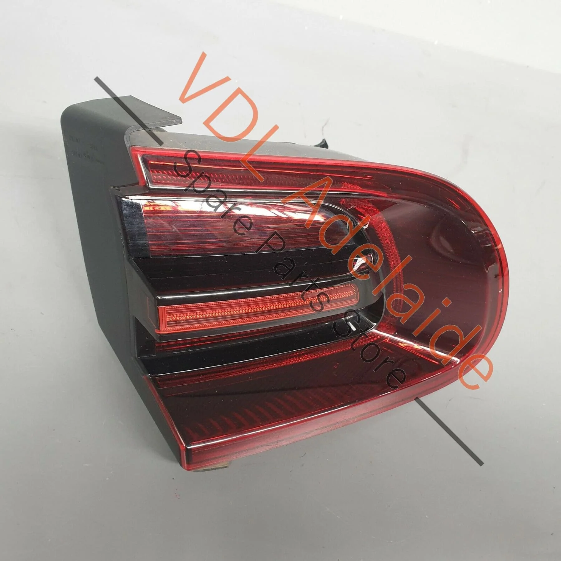 Genuine OEM Porsche Macan GTS 95B Rear Left LHS Inner Tail Light - Image 3
