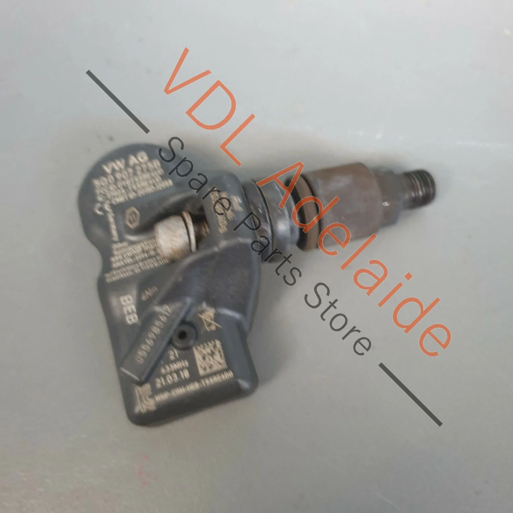 Porsche Macan 95B Wheel Tyre Pressure Monitoring Sensor 5Q0907275