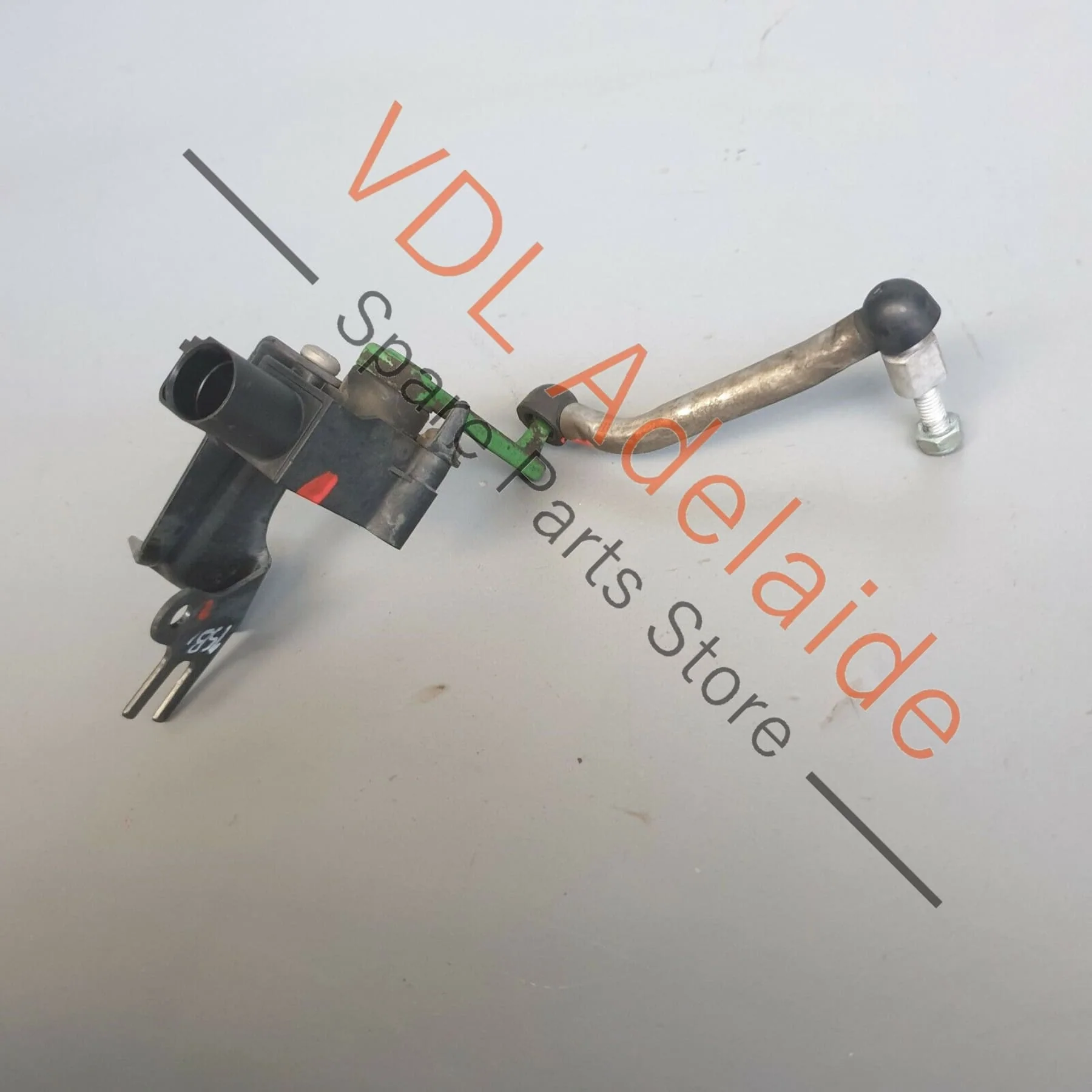 Porsche Macan 95B Left Front Suspension Level Sensor 8R0941286D - Image 5