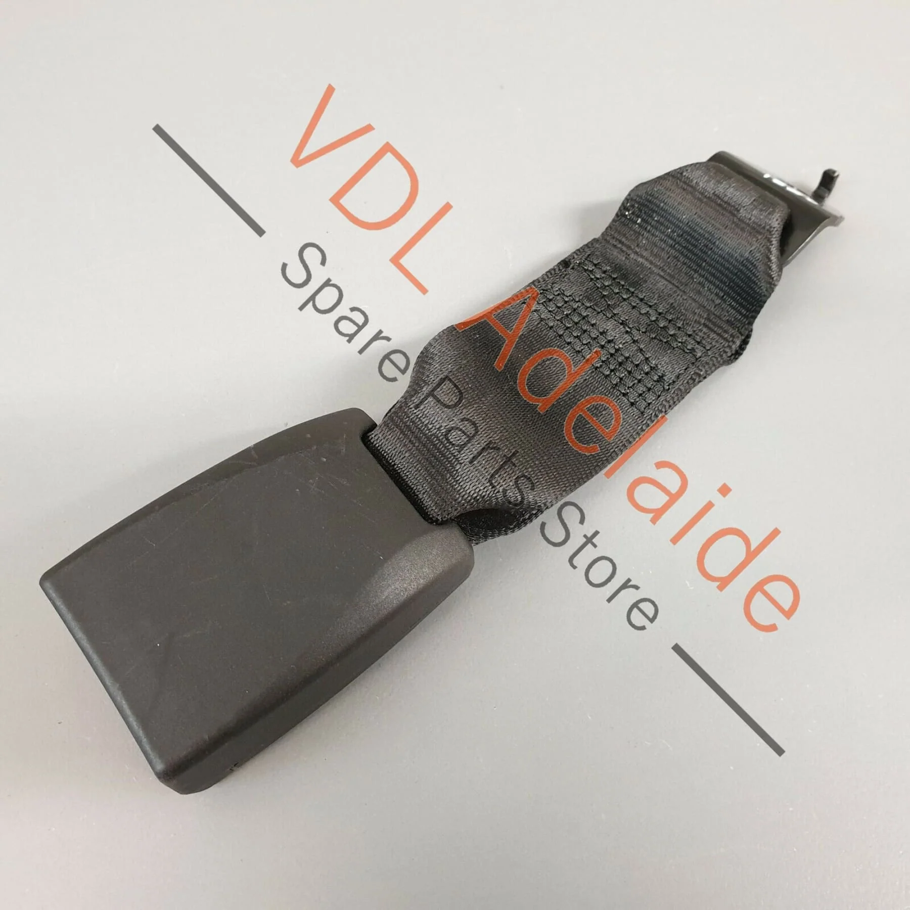 Porsche Macan 95B Rear Centre Middle Seat Belt Latch Catch Clasp 95B857740 YLZ - Image 3