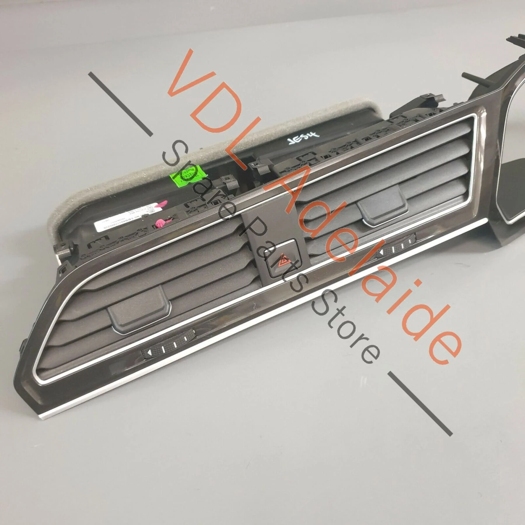 VW Tiguan MQB Gen2 Interior Dash Trim Panel Suit Virtual Cockpit Screen - Image 5