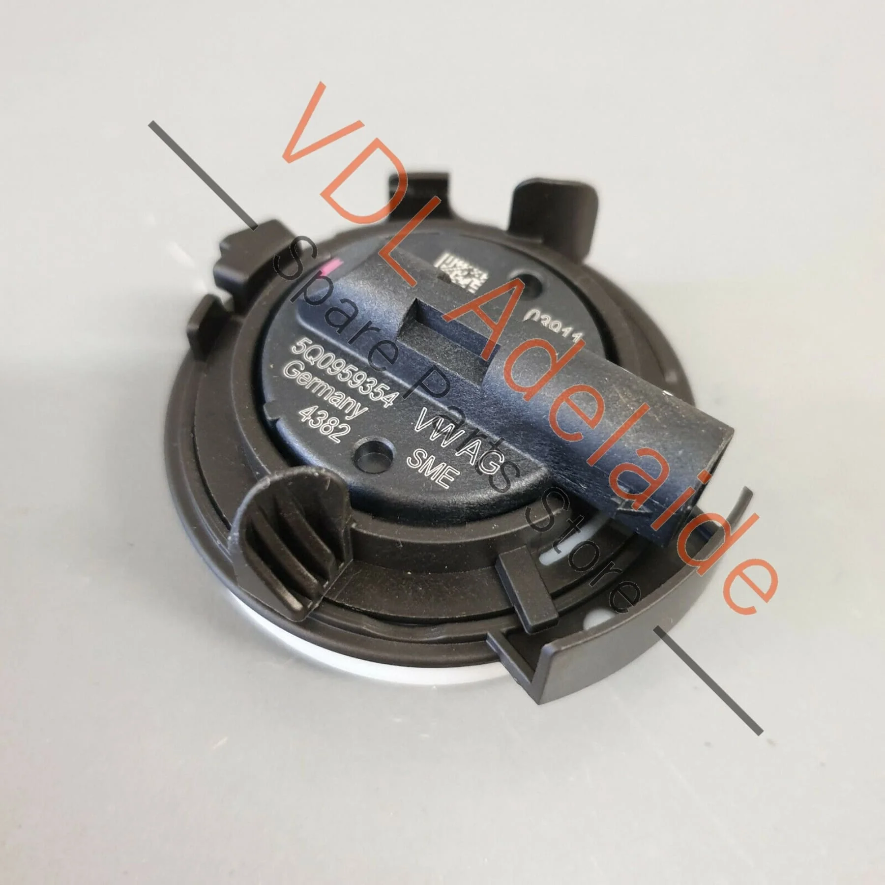 VW Tiguan MQB Gen2 Airbag Impact Pressure Sensor 5Q0959354