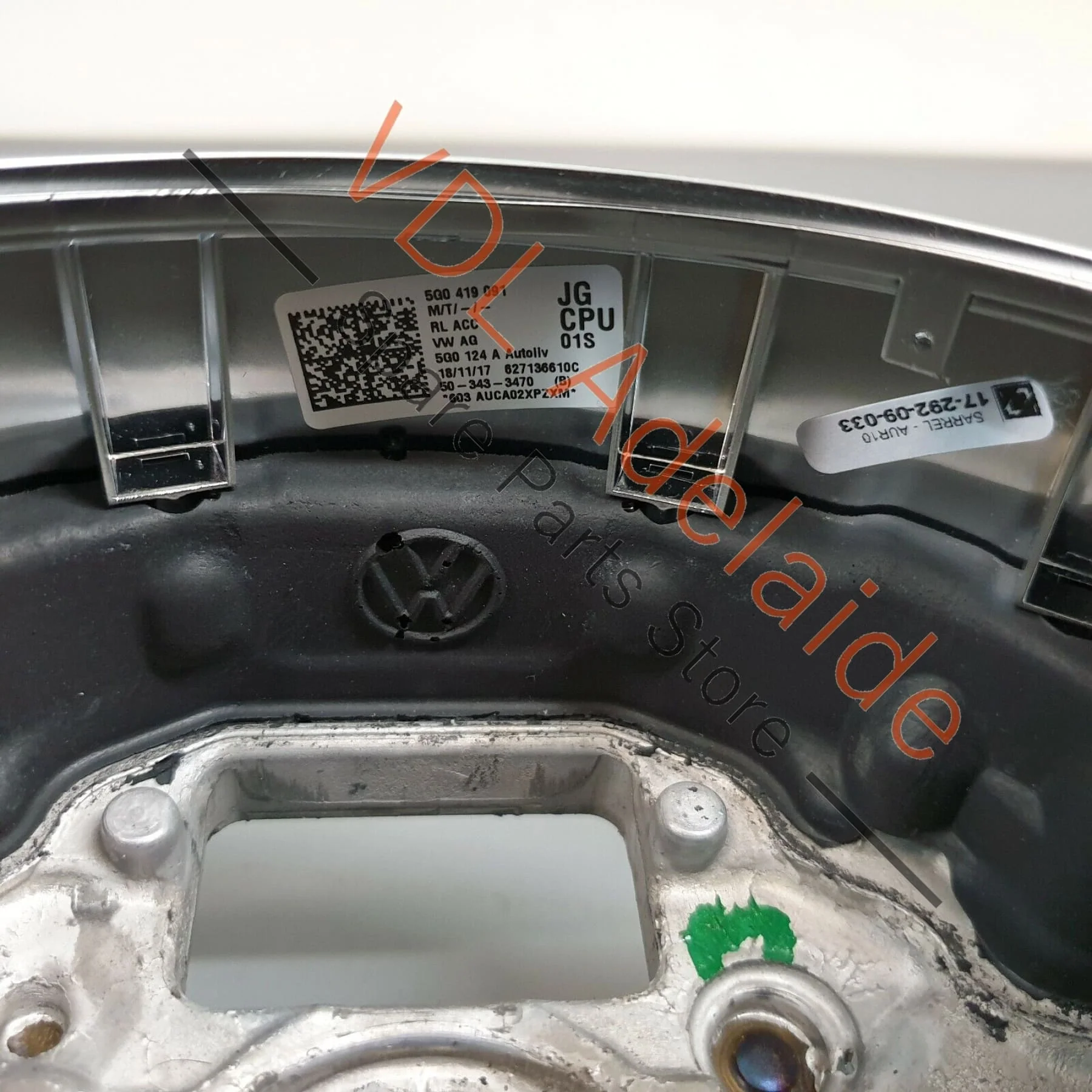 VW Tiguan MQB Gen2 R-Line Flat Bottom Tiptronic Multi-Function Steering Wheel - Image 6