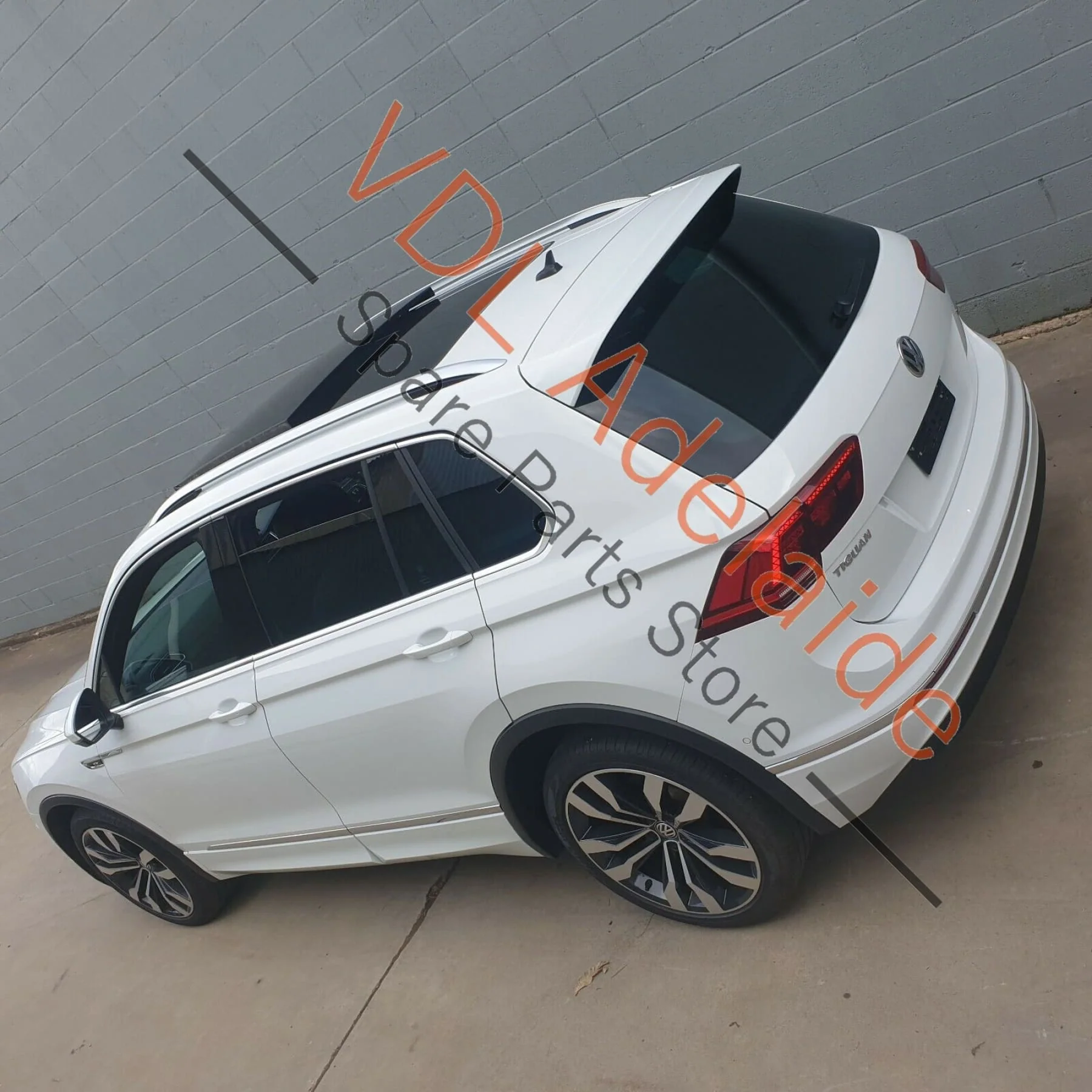 VW Tiguan MQB Gen2 Front Left Passenger Door Control Unit Module 5Q0959592E - Image 8