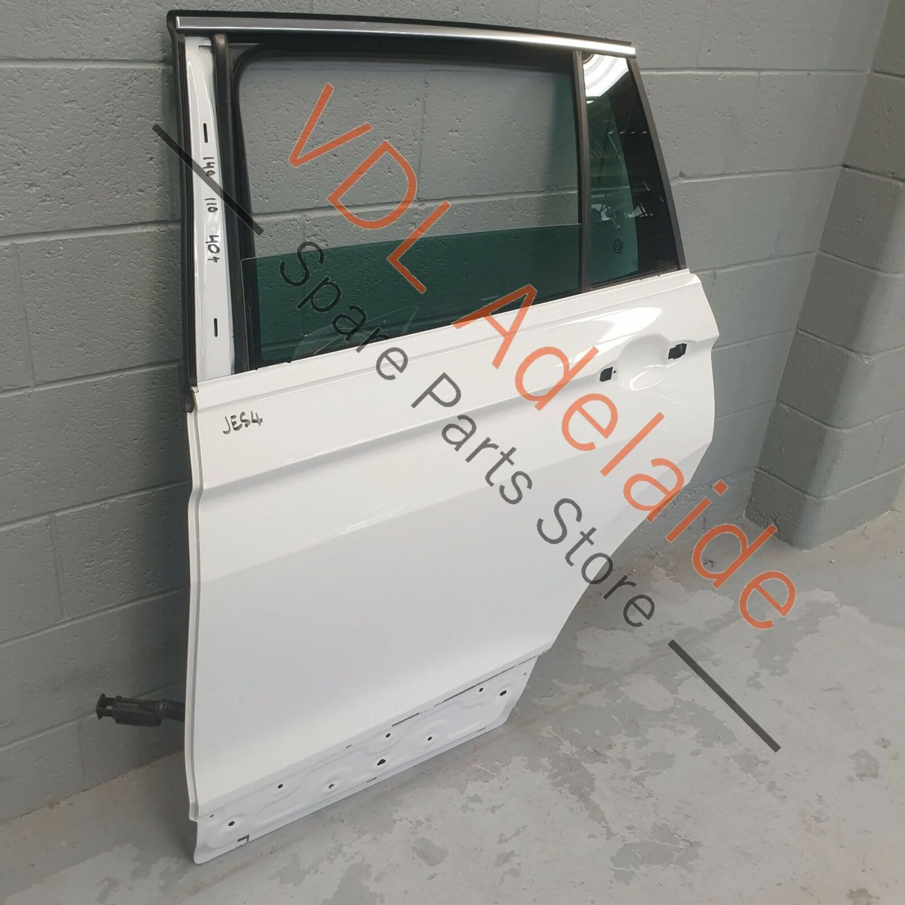 VW Tiguan MQB Gen2 LHS Left Rear Door Shell Panel 5NA833055J Pure White 0Q0Q - Image 3