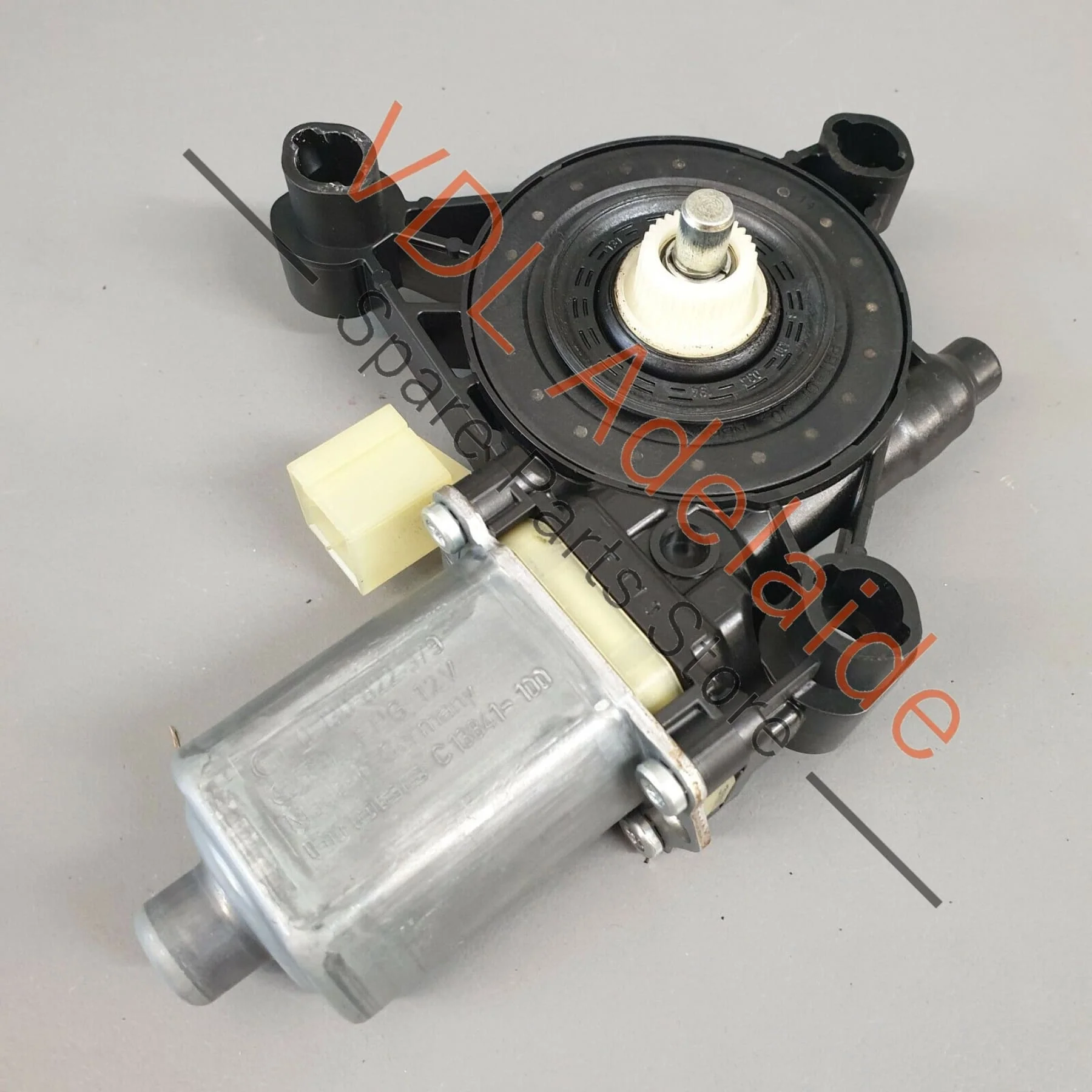 VW Golf MK7 Estate Wagon Power Window Regulator Motor Front Left 5Q0959801B - Image 3