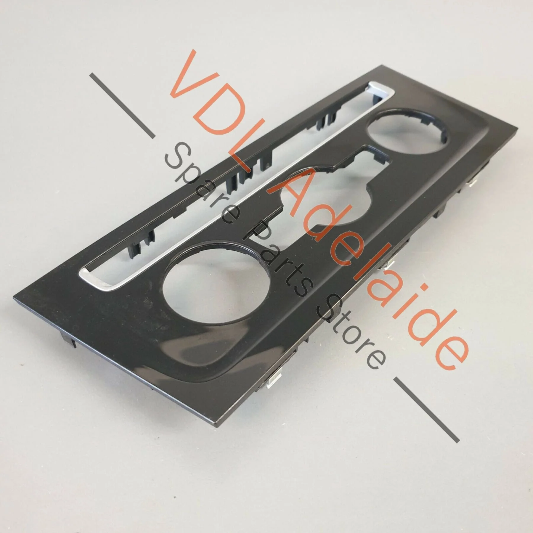 VW Golf MK7 Interior Dash Trim for Fresh Air and Heater Controls RHD 5G2863042C - Image 4