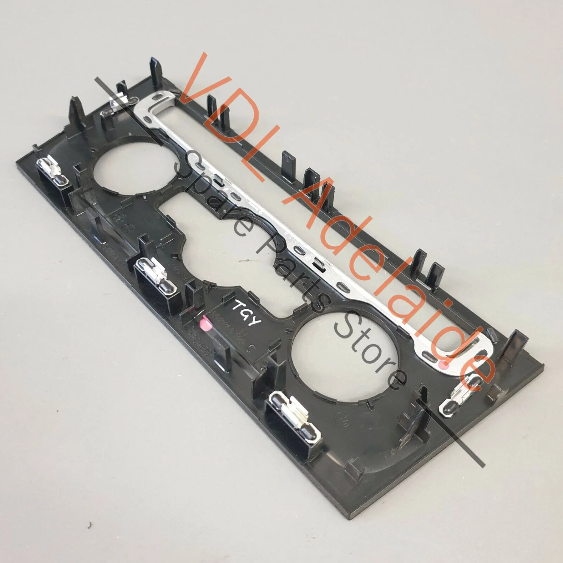 VW Golf MK7 Interior Dash Trim for Fresh Air and Heater Controls RHD 5G2863042C - Image 5