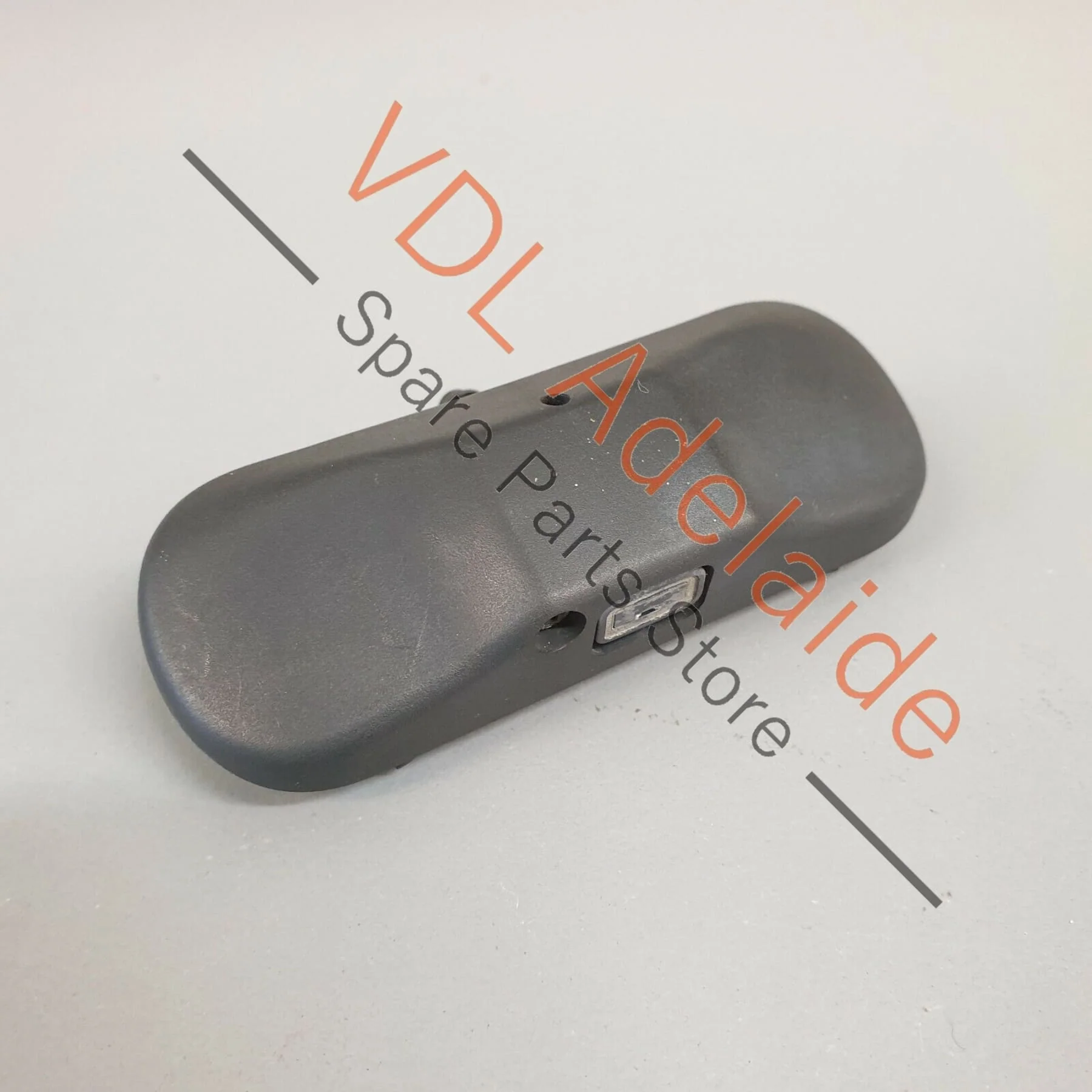 VW Golf MK7 Estate Wagon OEM Windscreen Washer Jet Nozzle 5M0955985C