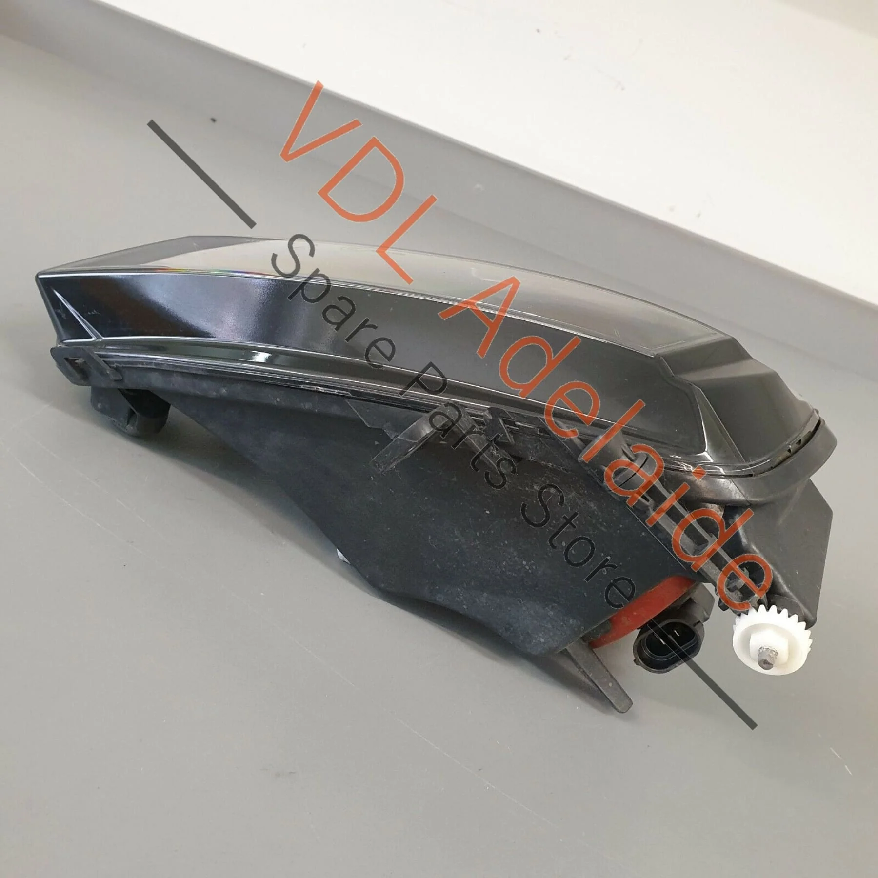 VW Golf MK7 Wagon Left Halogen Fog Light With Static Cornering Light 5G0941661D - Image 5