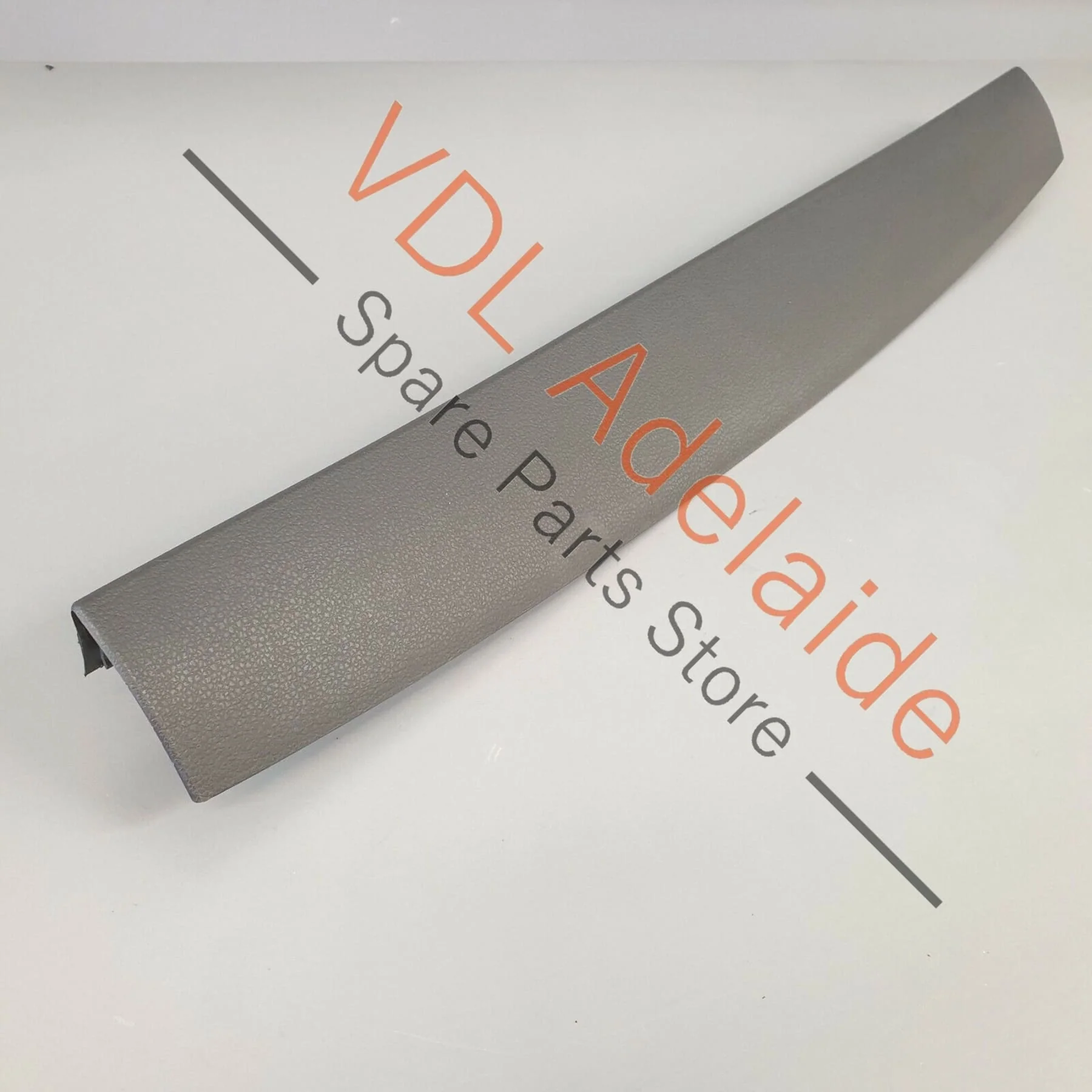 VW Golf MK7 Estate Wagon Rear Lid Tailgate Interior Trim Upper Centre 5G9867587 - Image 9