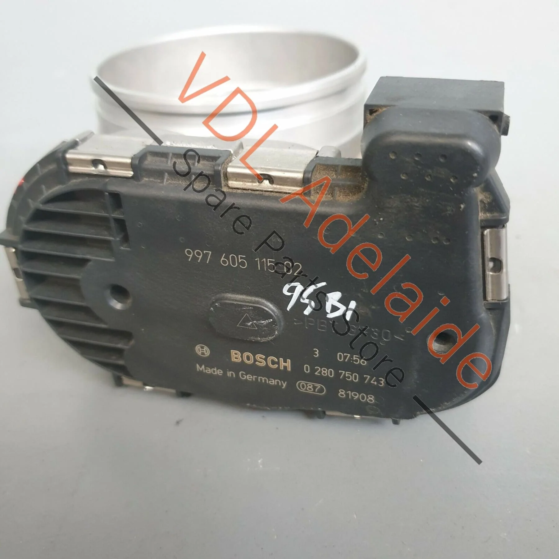 Porsche Macan GTS 95B Throttle Body Butterfly Valve 99760511502 - Image 5