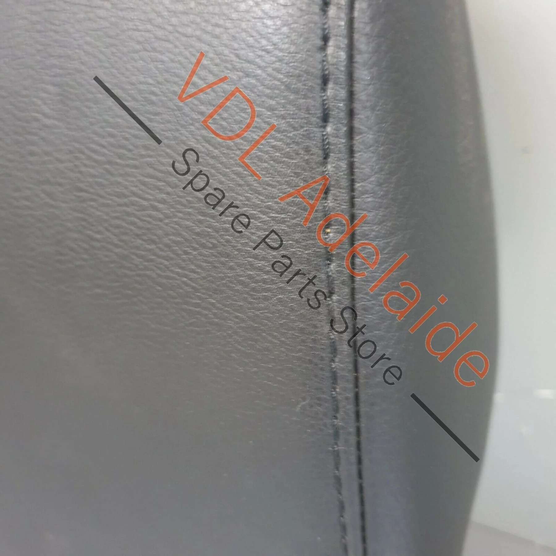 Volkswagen VW Golf GTi Mk6 Rear Seat Black Leather Head Rest for Left or Right - Image 3