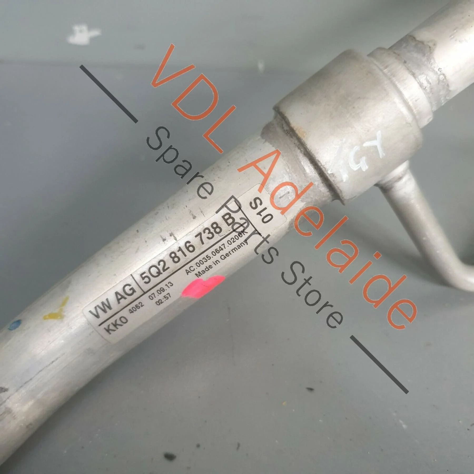 VW Golf MK7 AC Hose Refrigerant Line Firewall to Strut Tower 5Q2816738B for RHD - Image 5