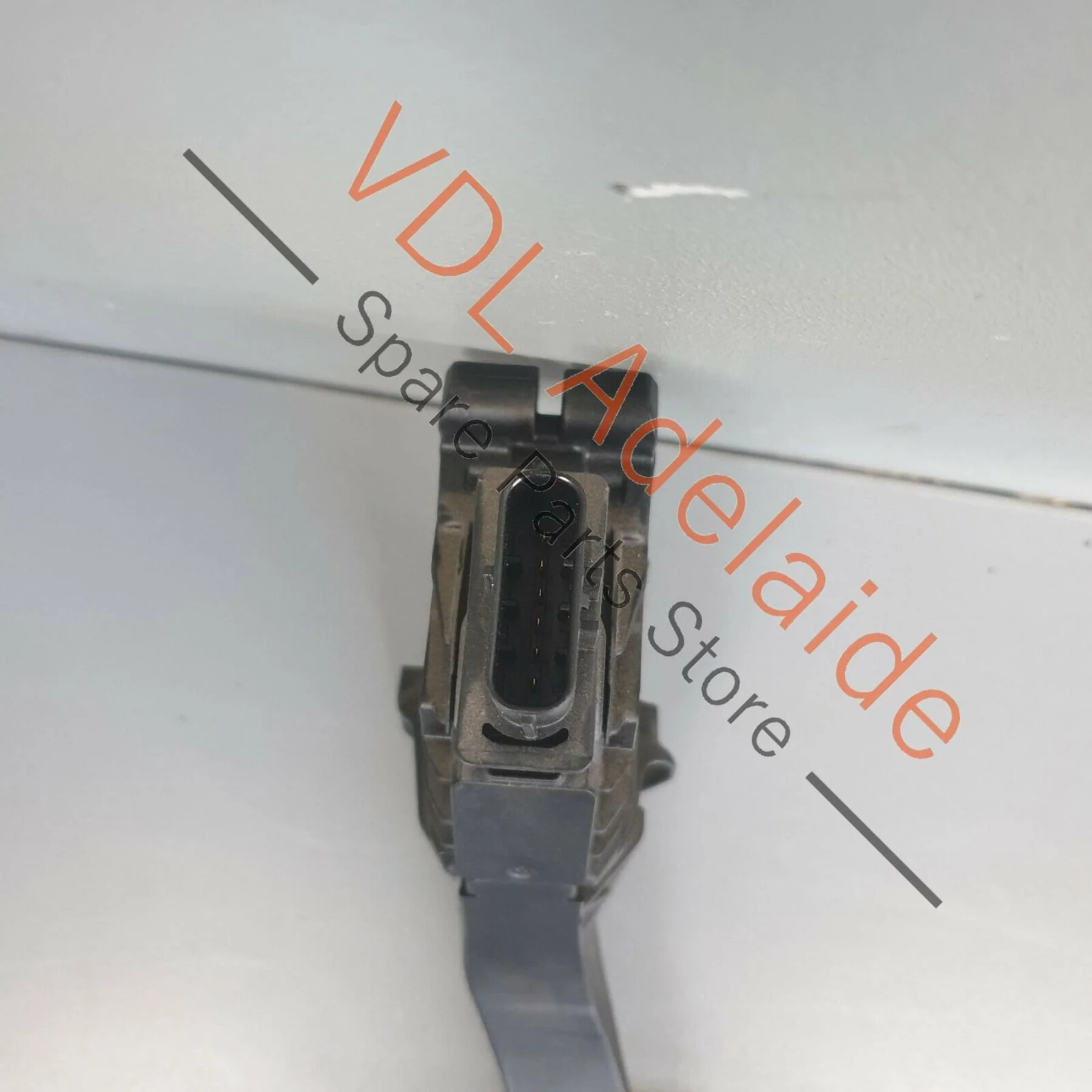 VW Golf MK7 Gas Throttle Accelerator Pedal With Electronic Module for Automatic - Image 4