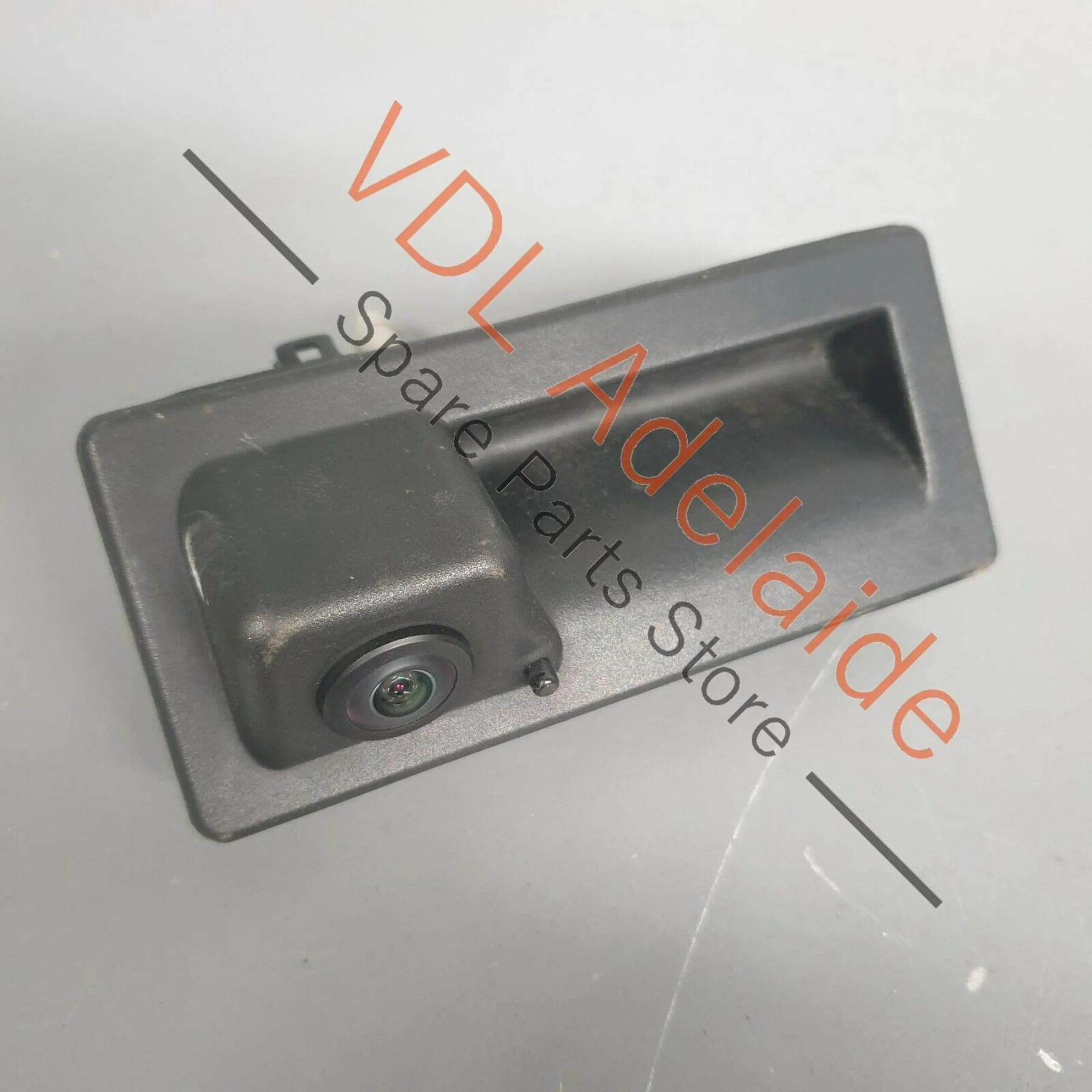 Genuine OEM VW Tiguan MQB Mk2 Reverse Camera for Rear Hatch Boot - Image 2