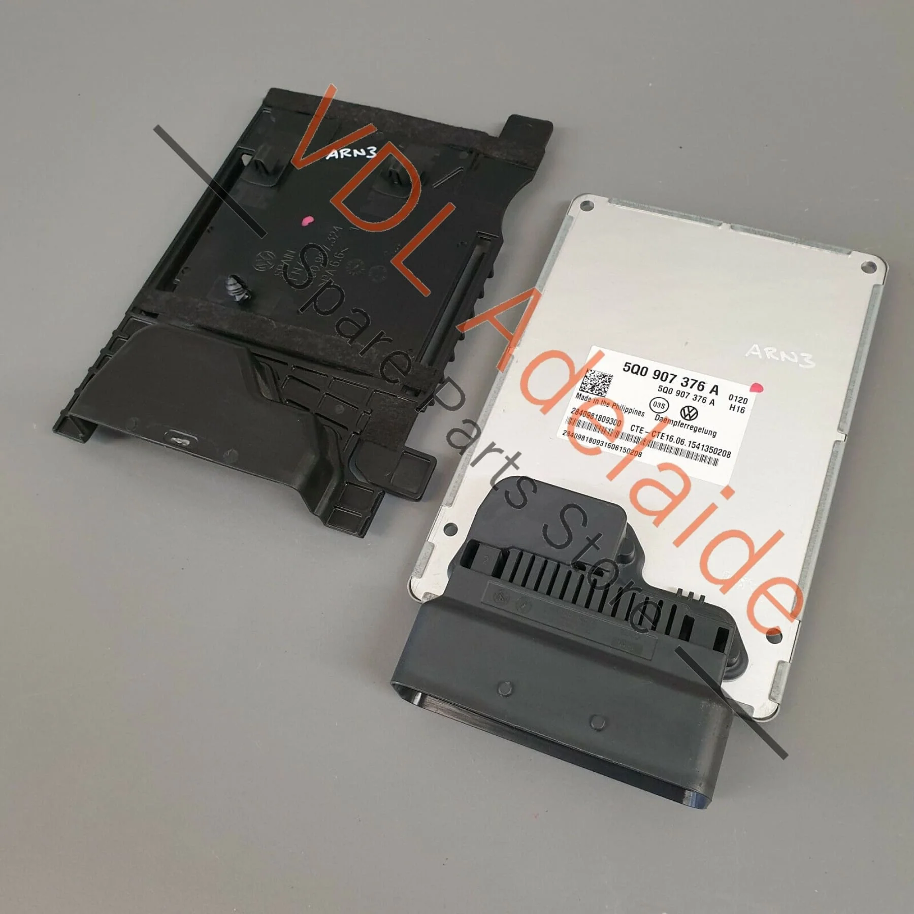 VW Golf R MK7 Control Unit for Electronic Regulated Damping 5Q0907376A