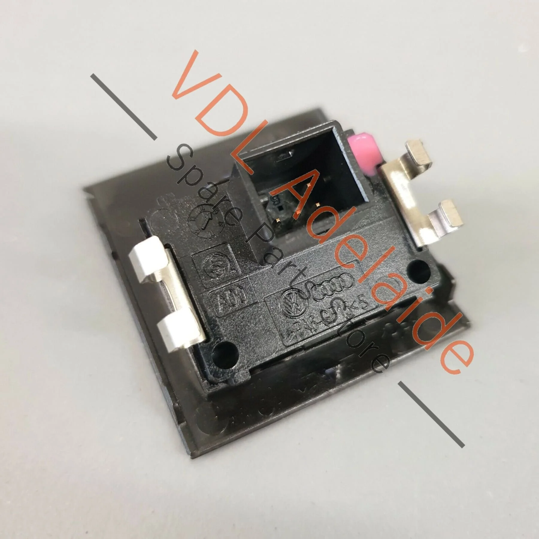 Volkswagen VW Golf R MK7 Dashboard Dash Sun Sensor 5G0907451 - Image 4