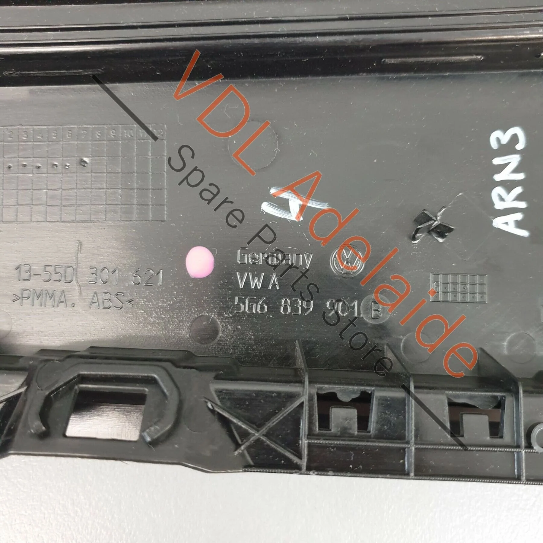 VW Golf R MK7 Exterior Door Window Frame Trim Left Rear B-Pillar 5G6839901B - Image 8