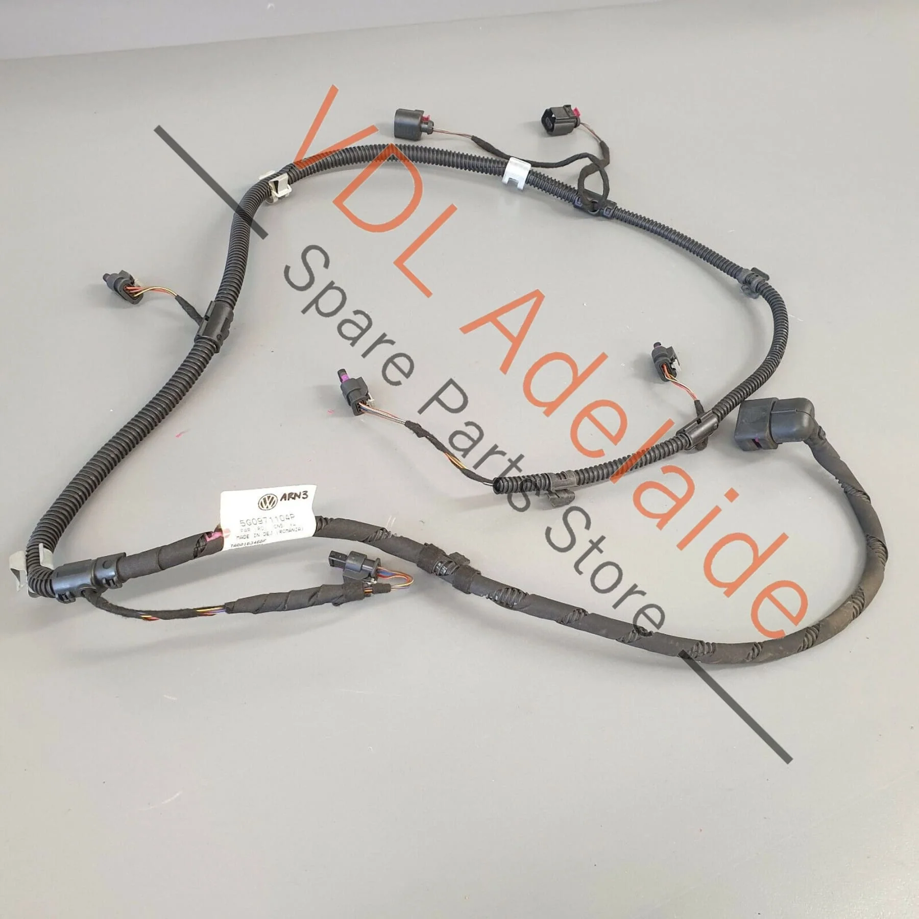 VW Golf R MK7 Rear Bumper Wiring Harness for PDC Parking Sensors 5G0971104P