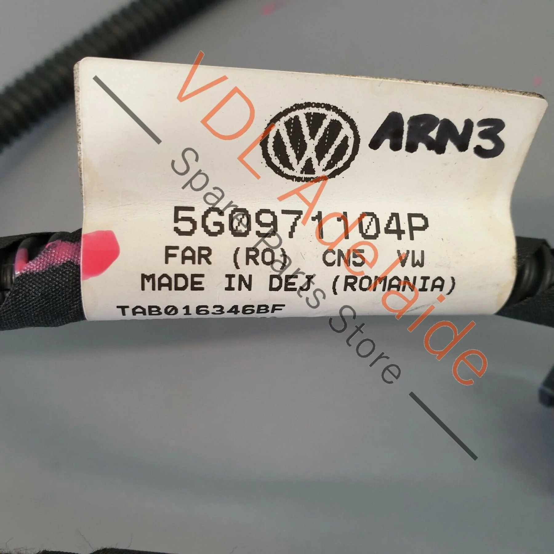 VW Golf R MK7 Rear Bumper Wiring Harness for PDC Parking Sensors 5G0971104P - Image 2