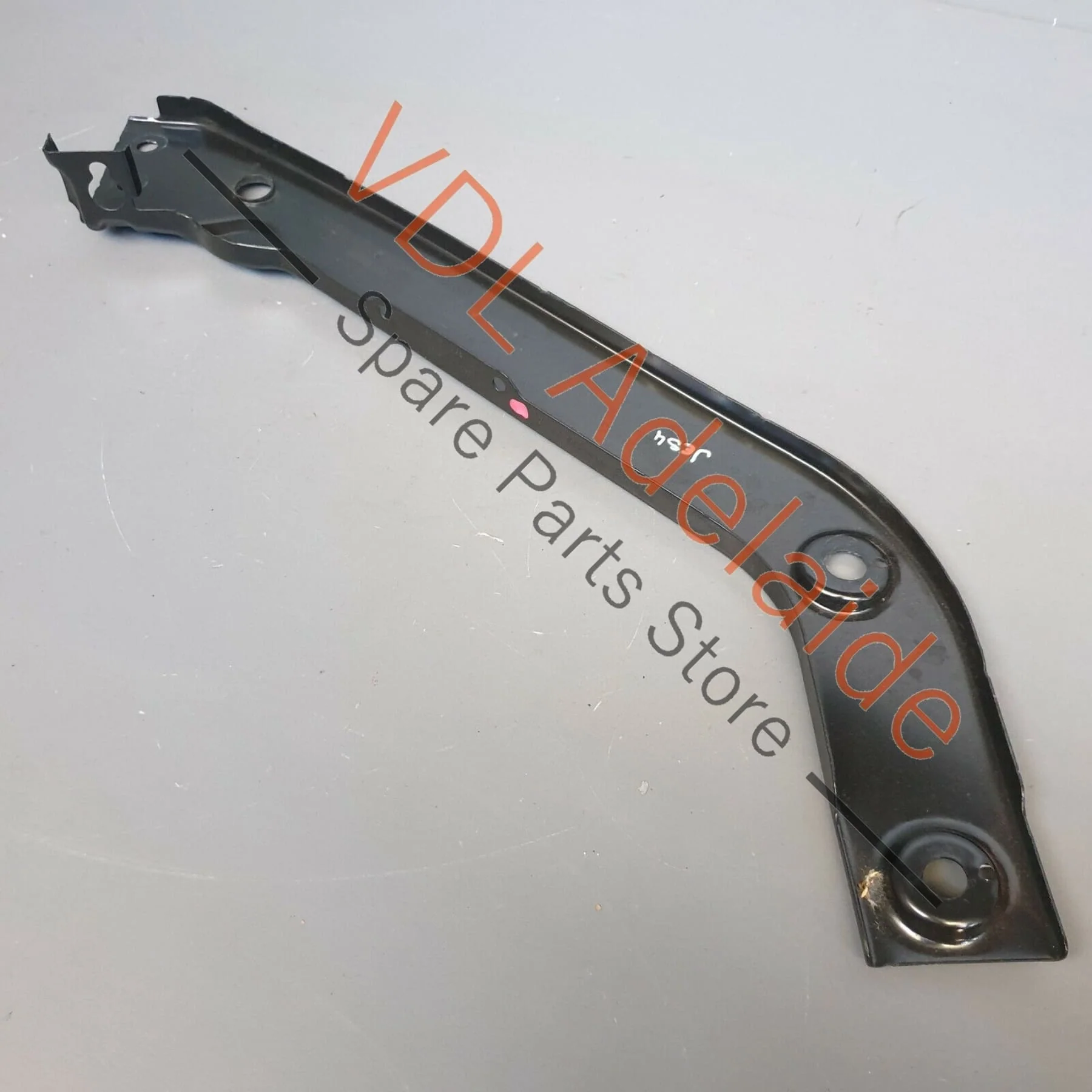 VW Tiguan MQB Mk2 Radiator Lock Carrier Left Upper Brace Support 5NA805931A - Image 6
