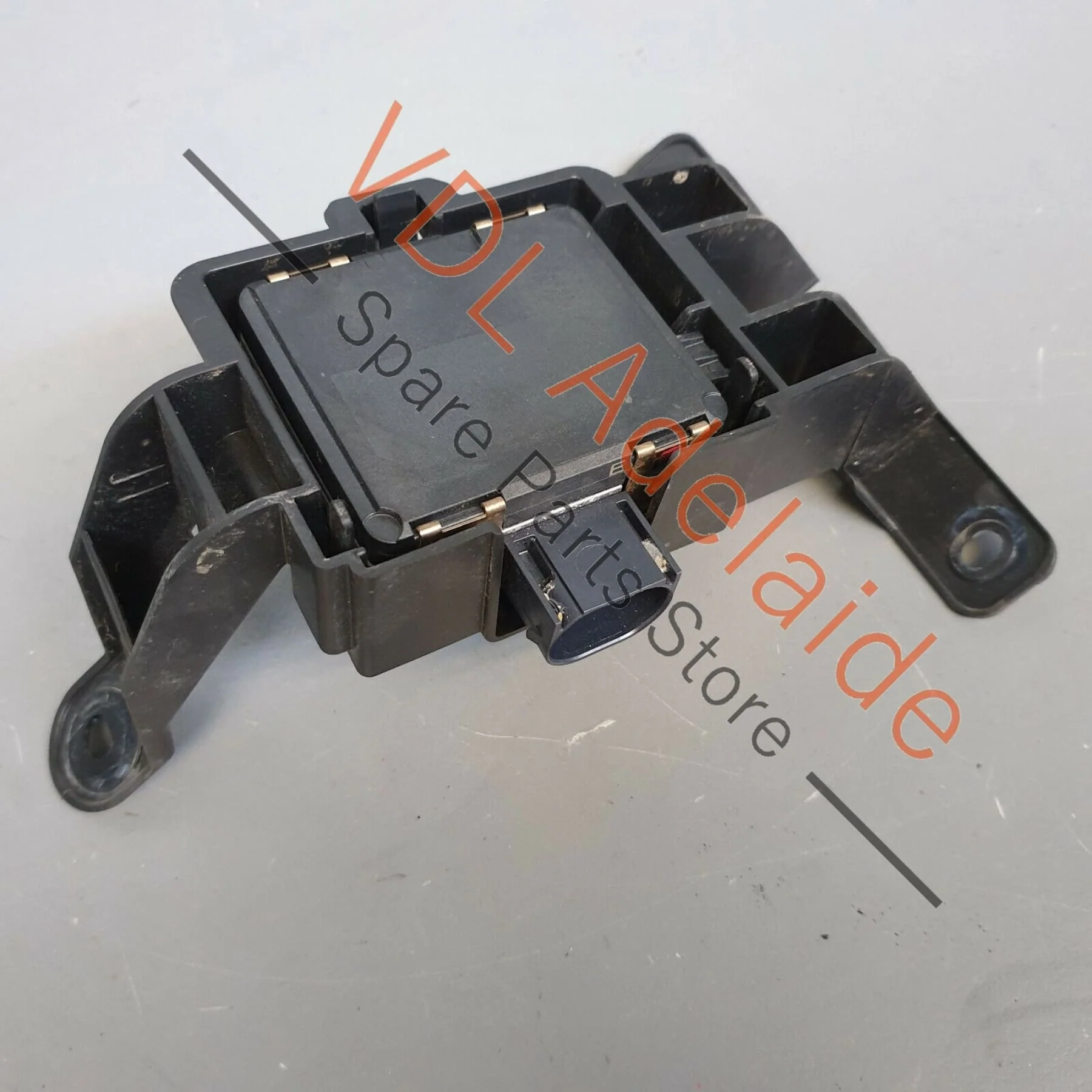 VW Tiguan MQB Mk2 Rear Right Lane Change Assist Master Control Unit 3Q0907566E - Image 7