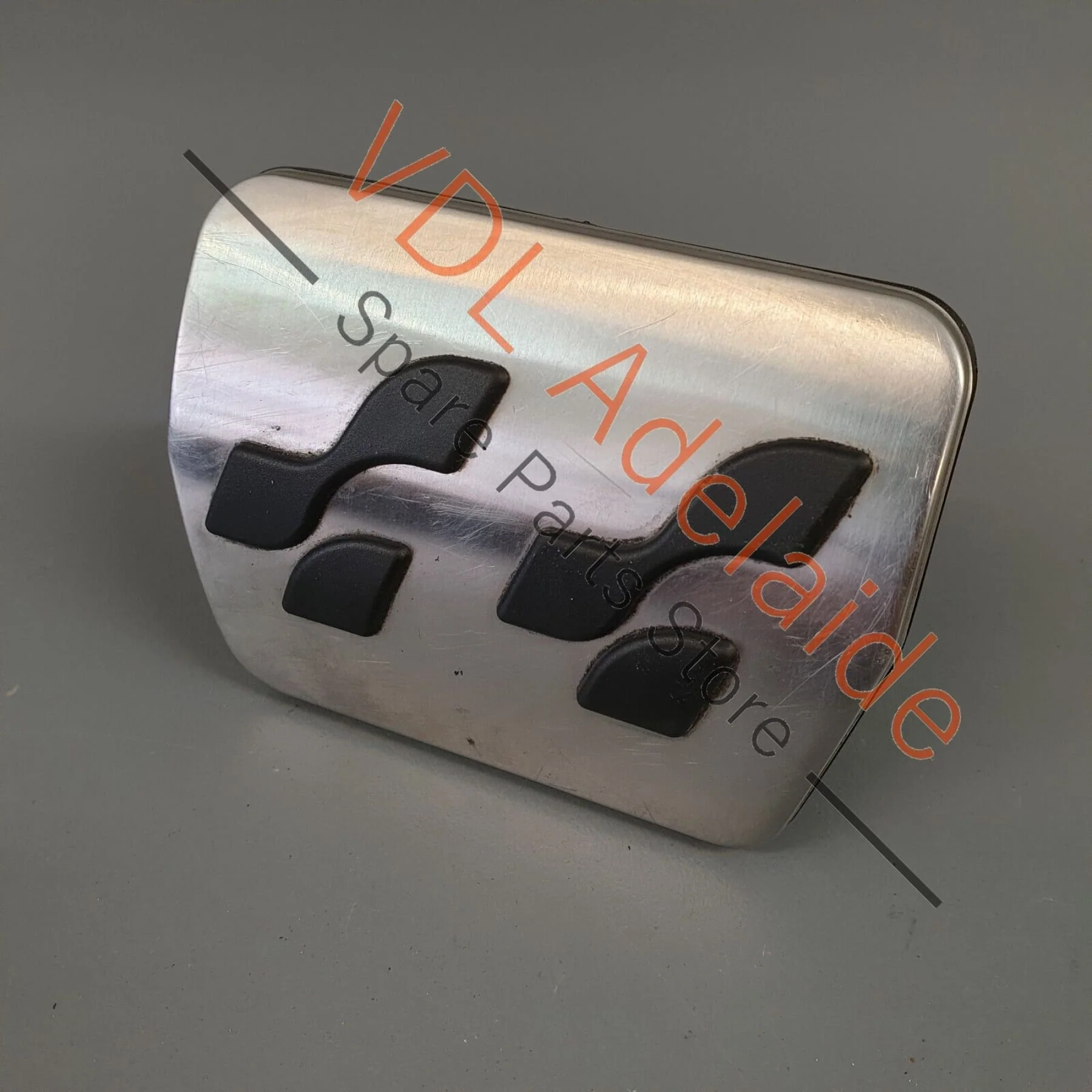 VW Passat R36 B6 3C Cap for Foot Brake Pedal RHD Brushed Aluminium 1K0723131A