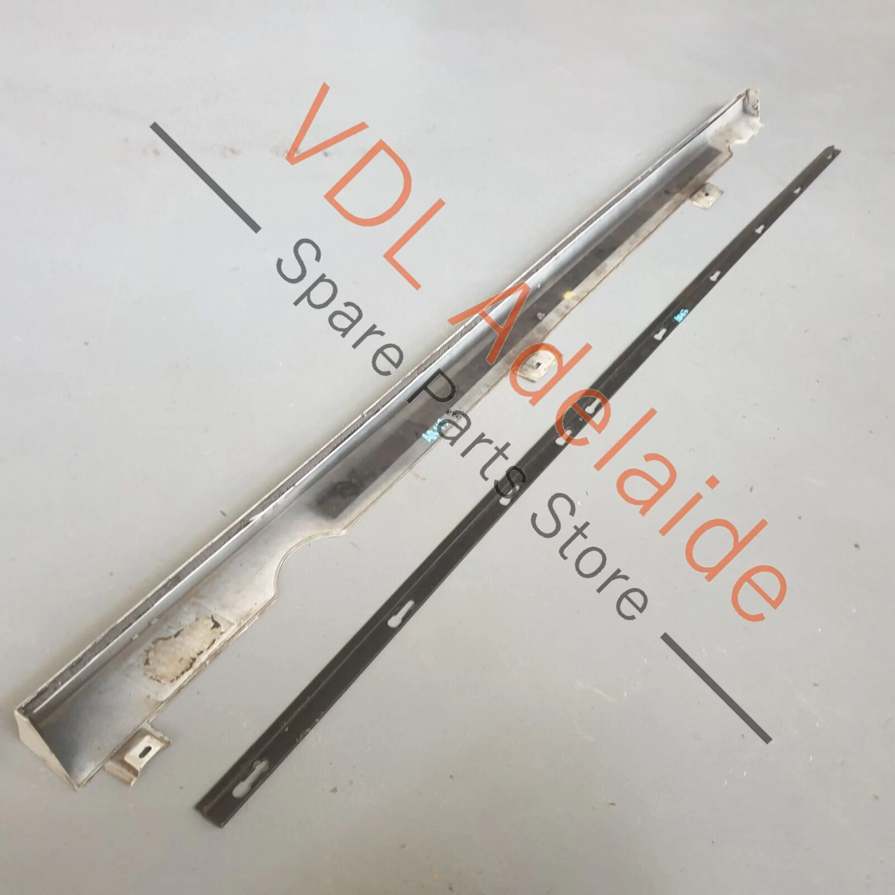 VW Golf R MK7 Left Sideskirt Side Skirt Sil Panel Moulding Member Trim 5G0853855 **DISCOUNTED ITEM** - Image 7