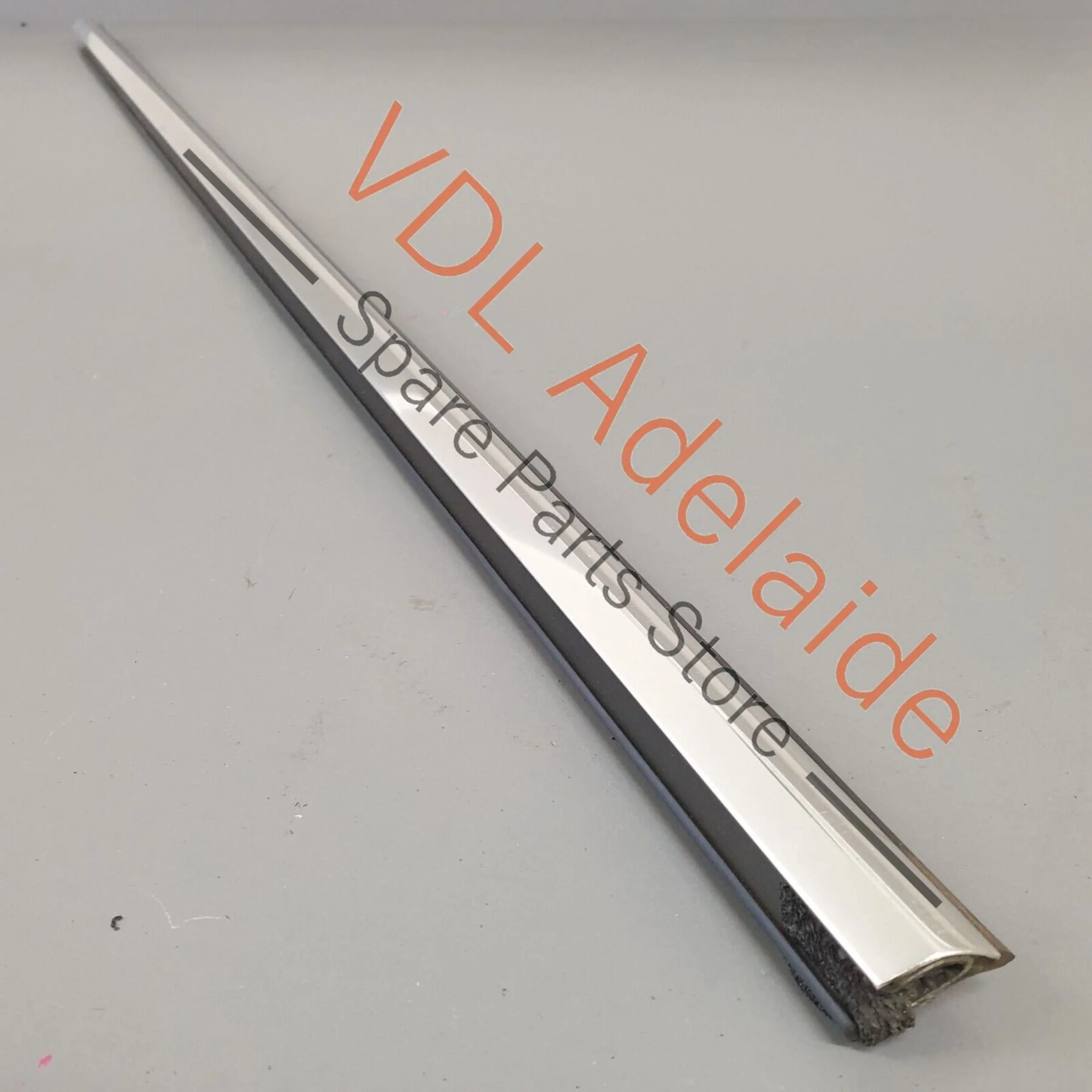VW Golf MK7 Wagon Front Right Exterior Chrome Window Aperture Seal Moulding - Image 4