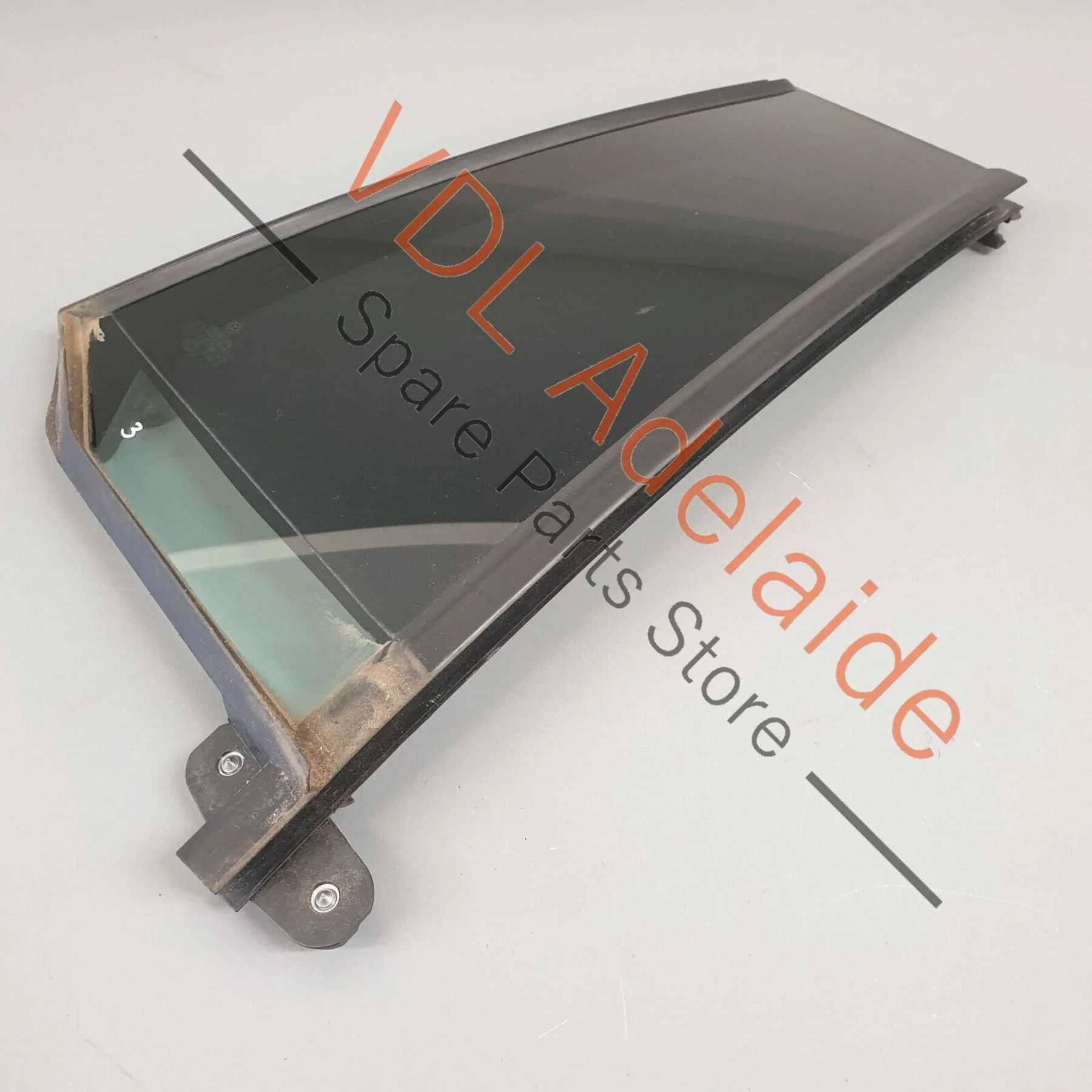 VW Golf MK7 Wagon Right RHS Fixed Window for Rear Door 5G9845214B - Image 4