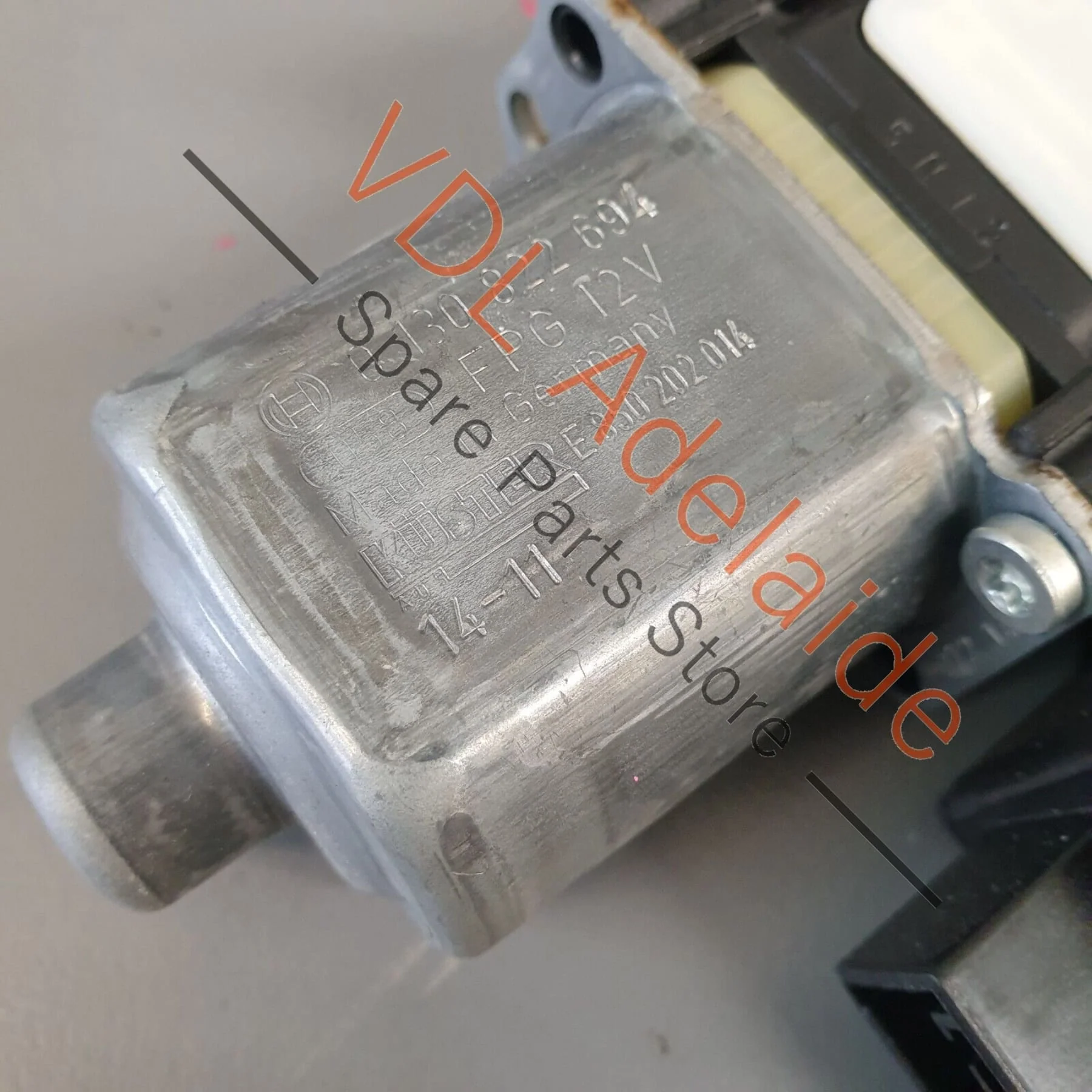 VW Golf GTi Mk7 Rear Right Window Regulator Motor 5Q0959812 - Image 5