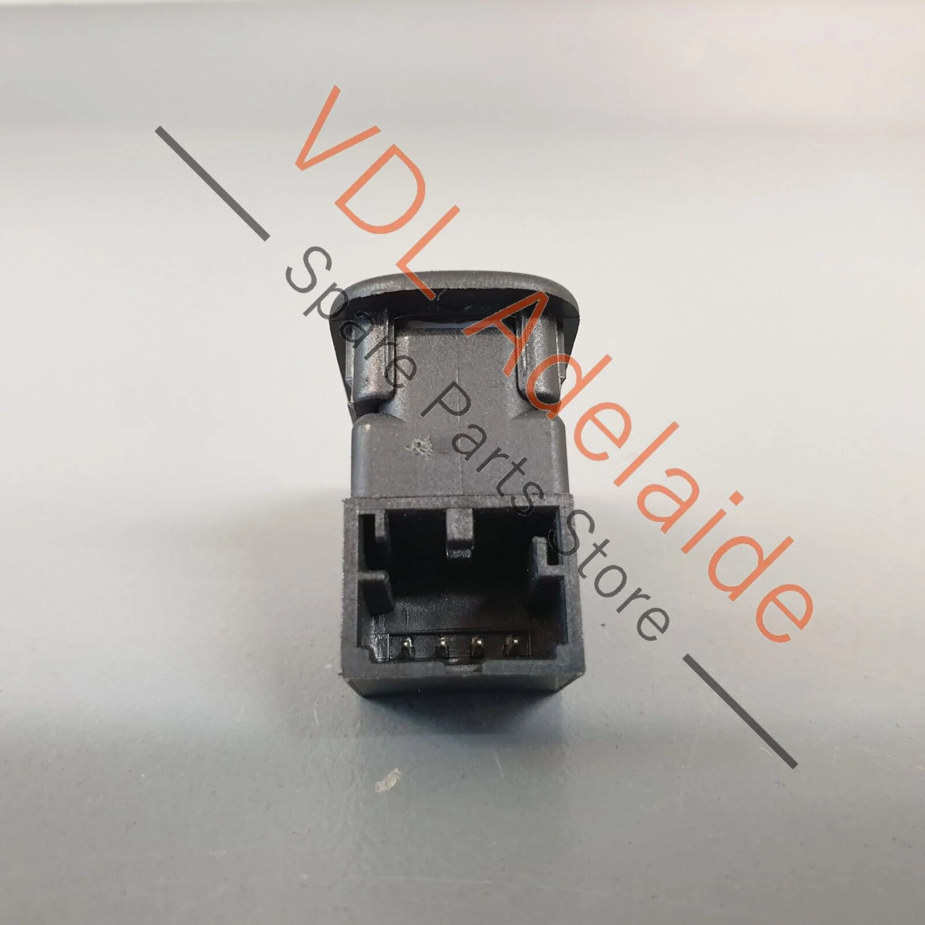 VW Golf GTi Mk7 Anti Theft Alarm Deactivation Switch Button 5G0962109 - Image 3