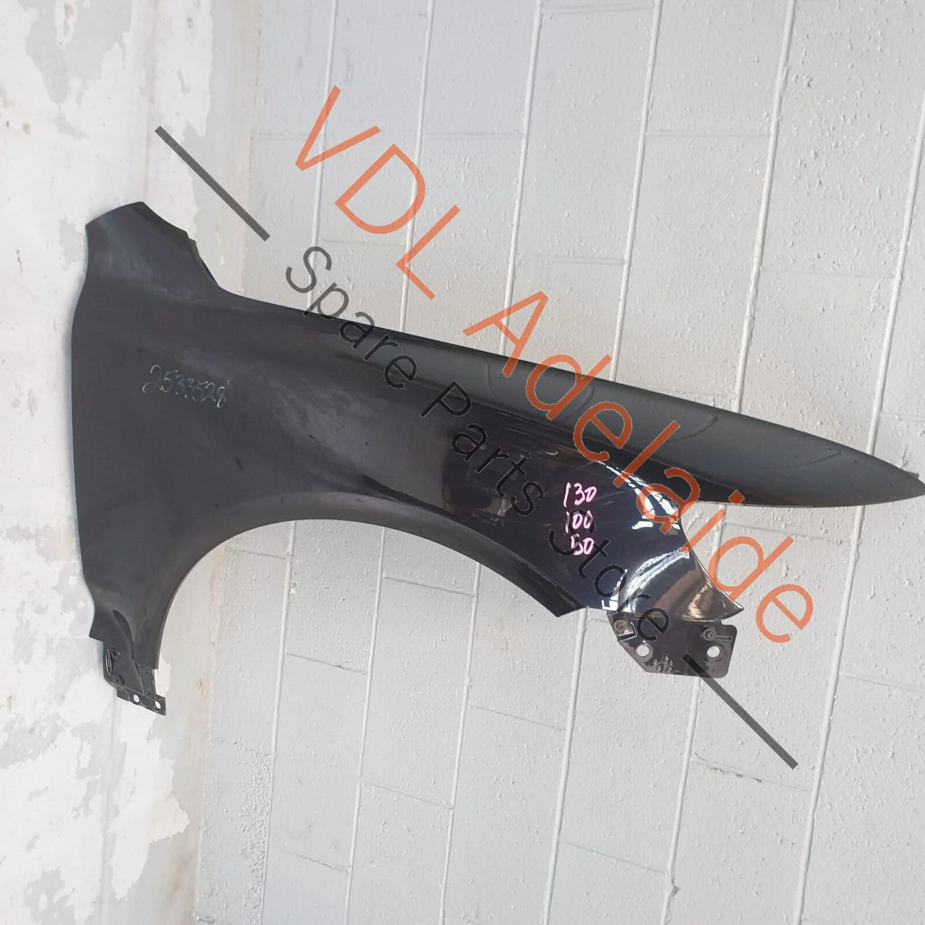 Volkswagen Touareg 7L Front Right Quarter Fender Mudguard Panel Wing 2002-2010
