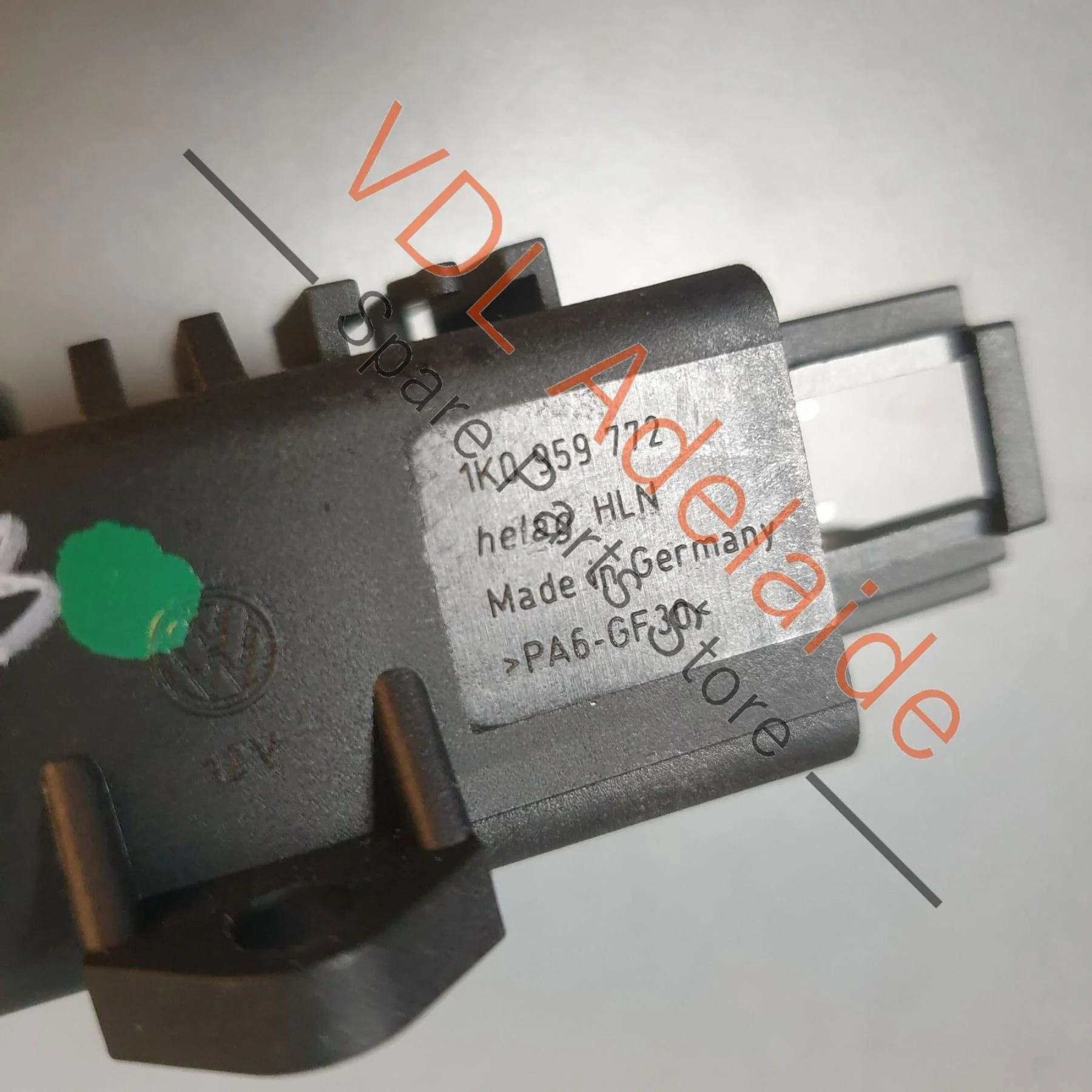 VW Touareg V10 7L Seat Heating Control Unit Relay 1K0959772 - Image 4