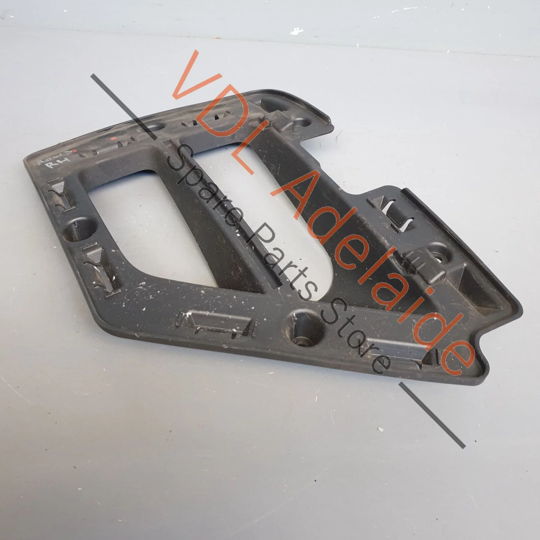 VW Golf R MK7 Front Bumper Right RHS Radiator Lower Vent Backing Closing Element - Image 5